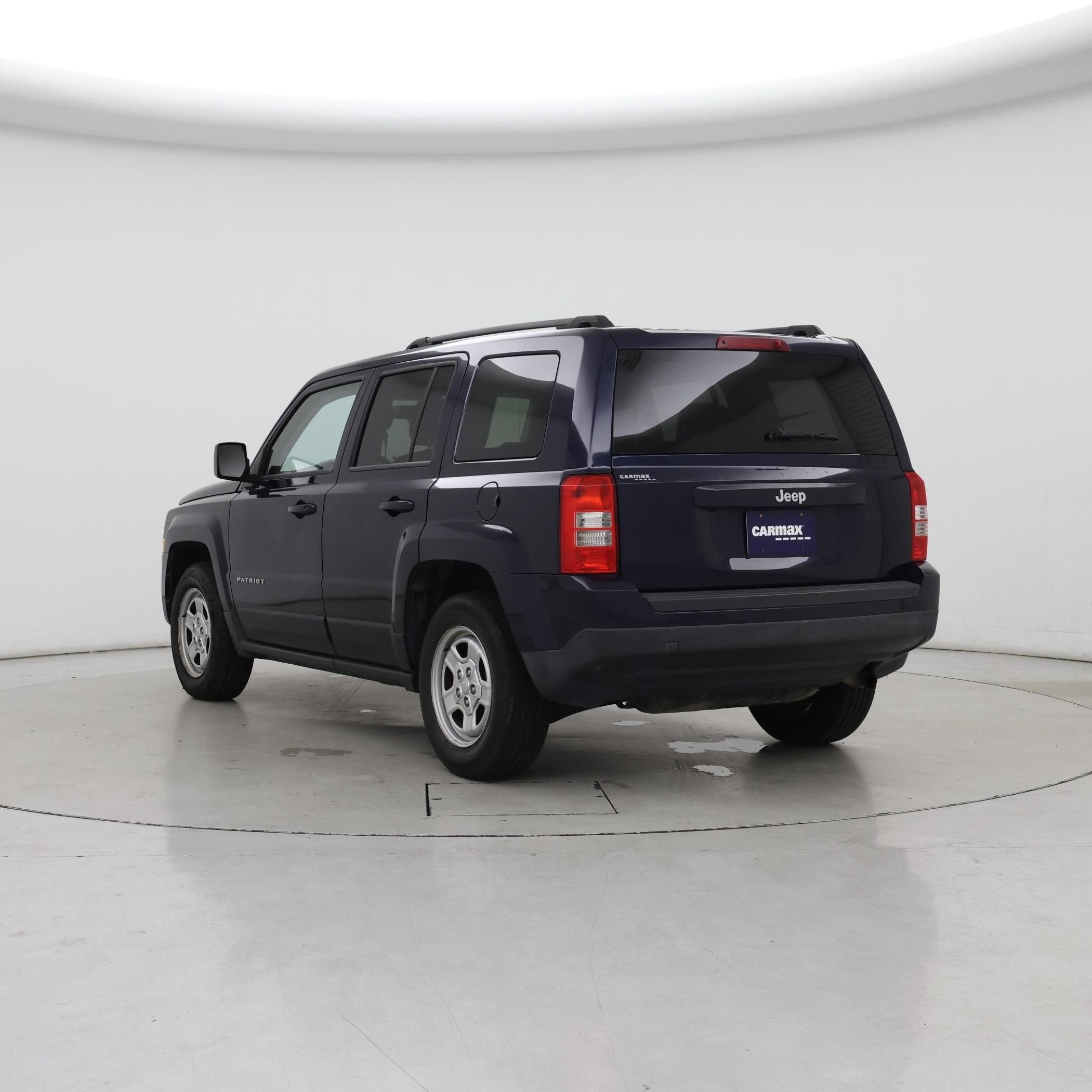 Thumbnail: 2015 Jeep Patriot - 2