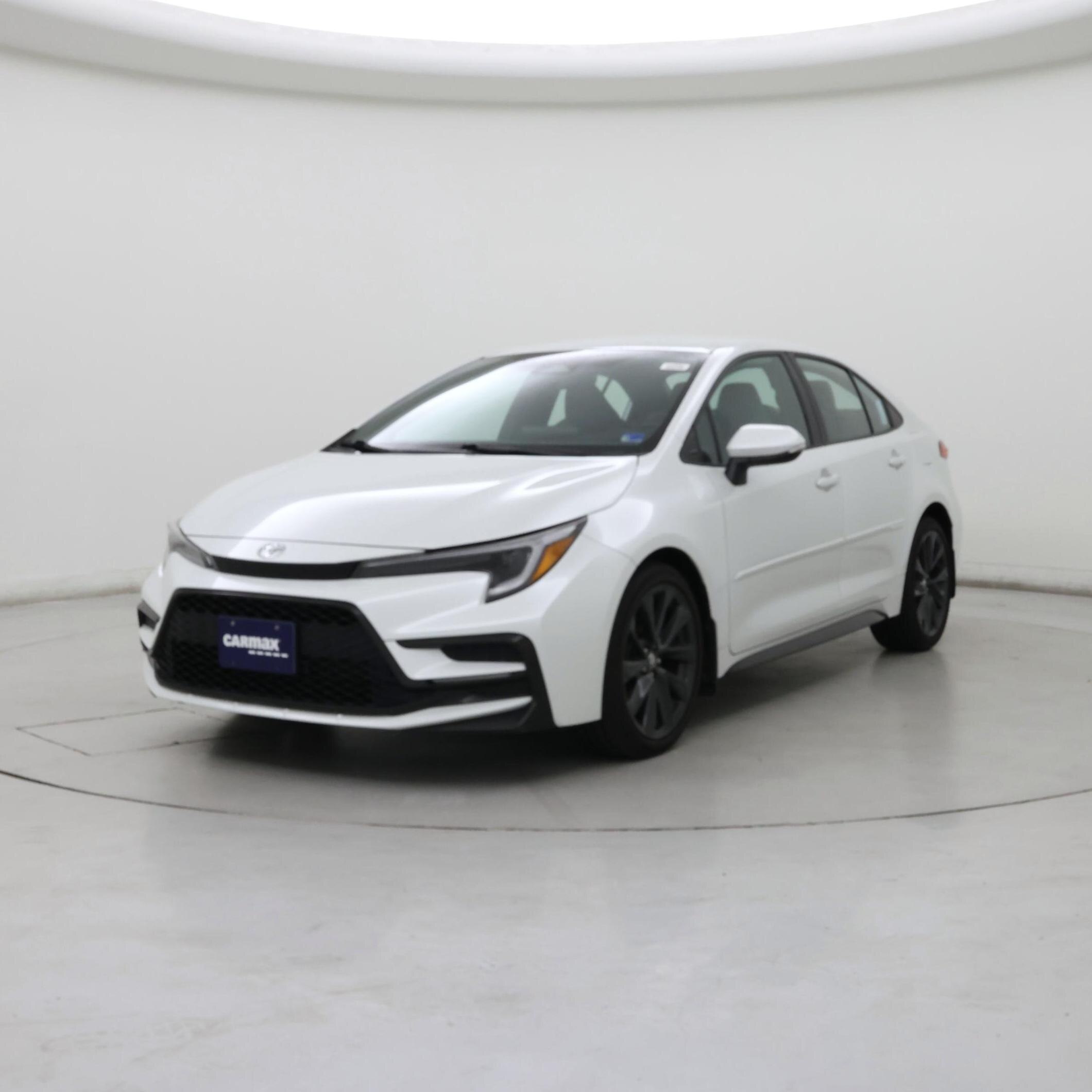 Thumbnail: 2023 Toyota Corolla - 4