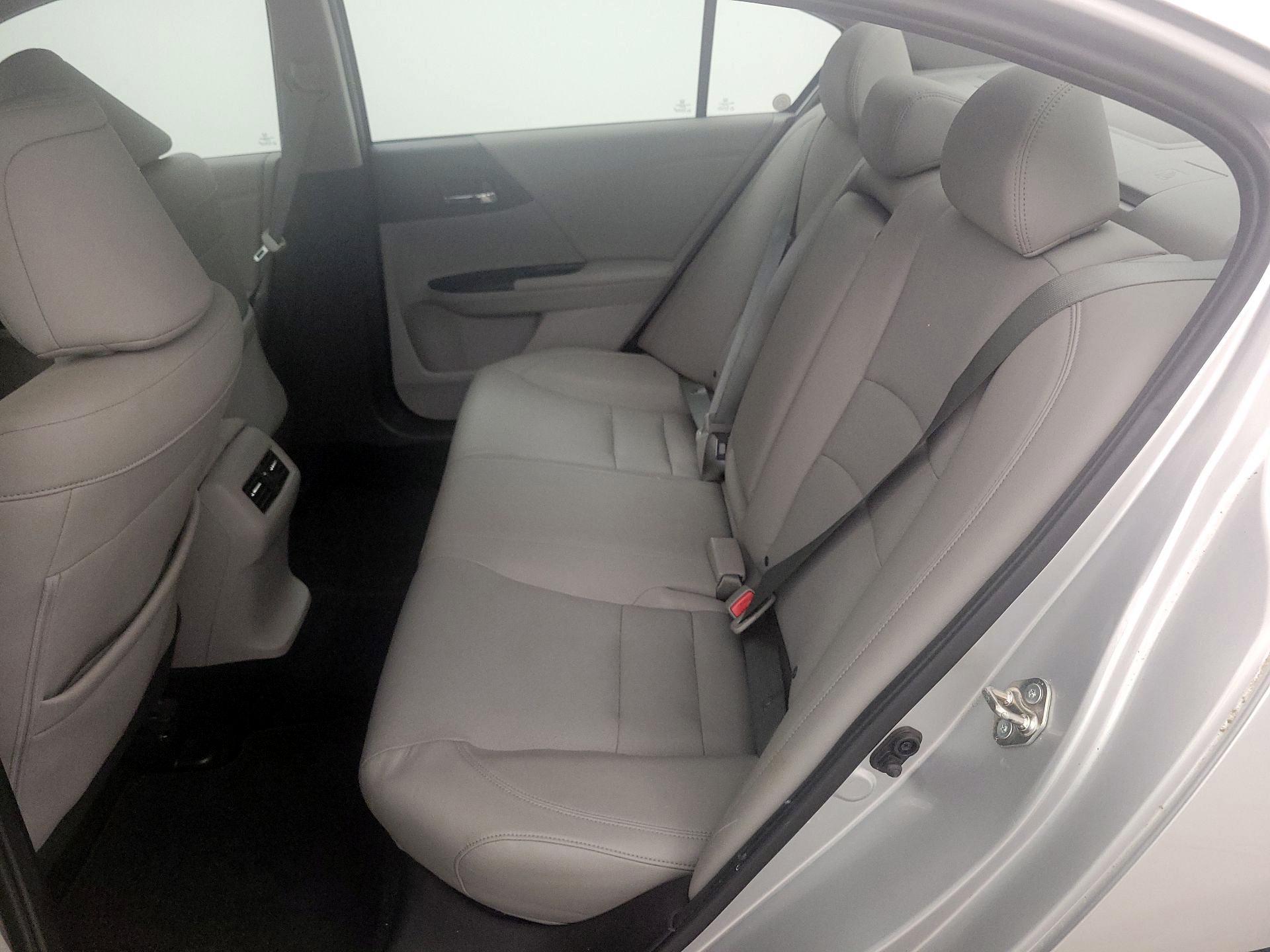 Thumbnail: 2015 Honda Accord - 20