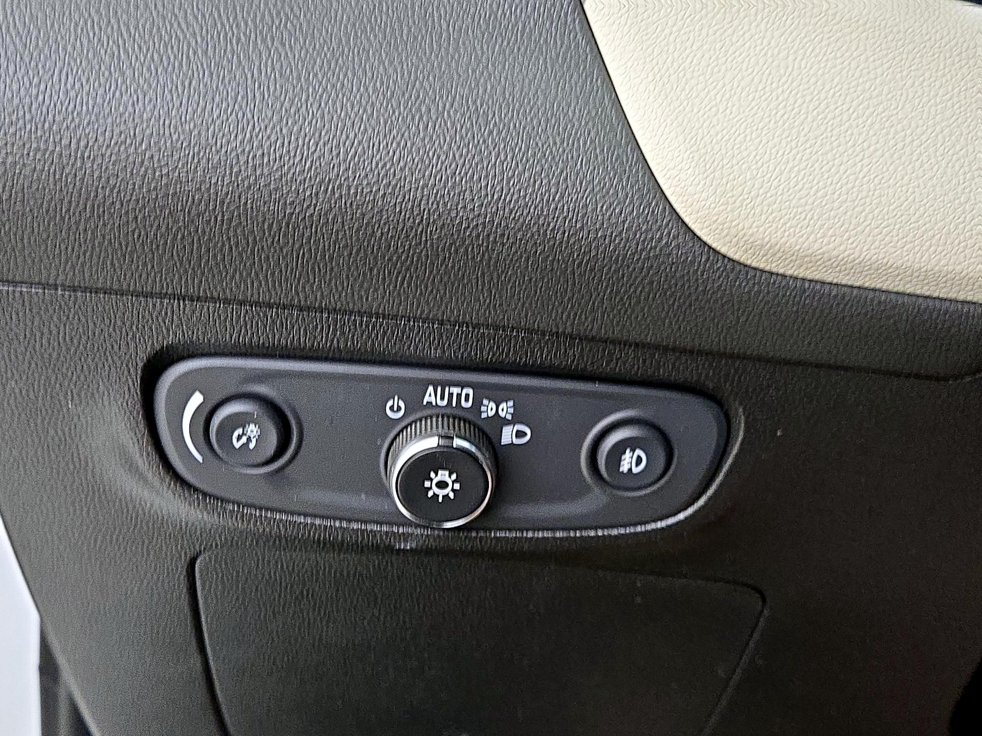 Thumbnail: 2020 Buick Encore GX - 13