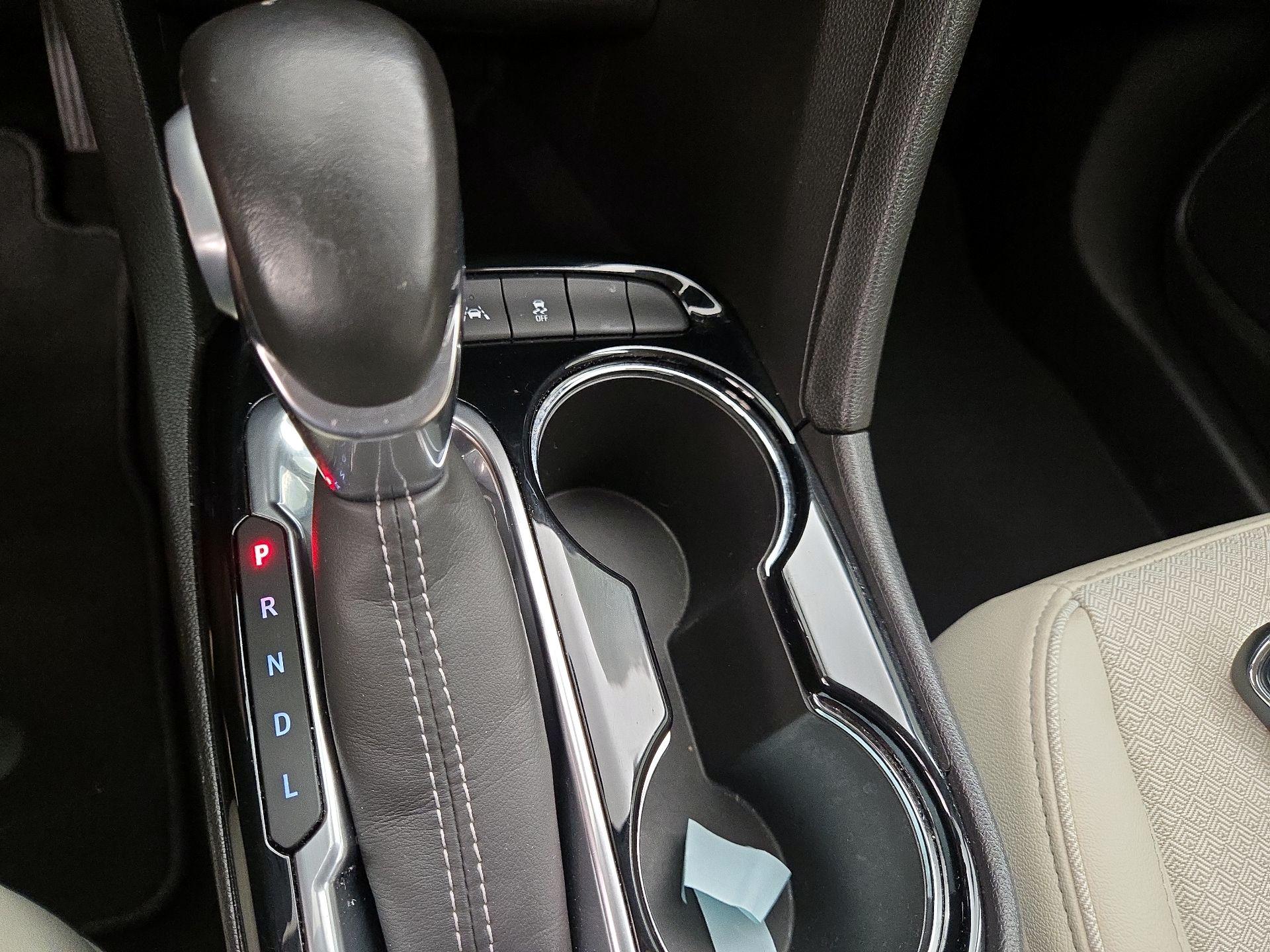 Thumbnail: 2020 Buick Encore GX - 17