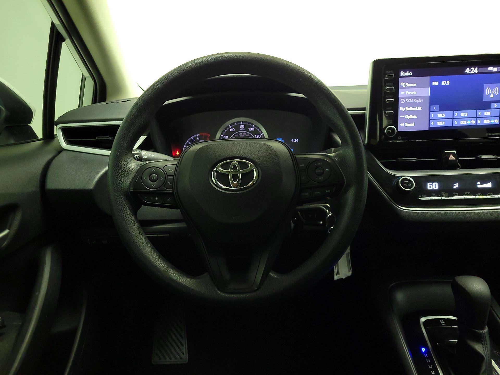 Thumbnail: 2021 Toyota Corolla - 10