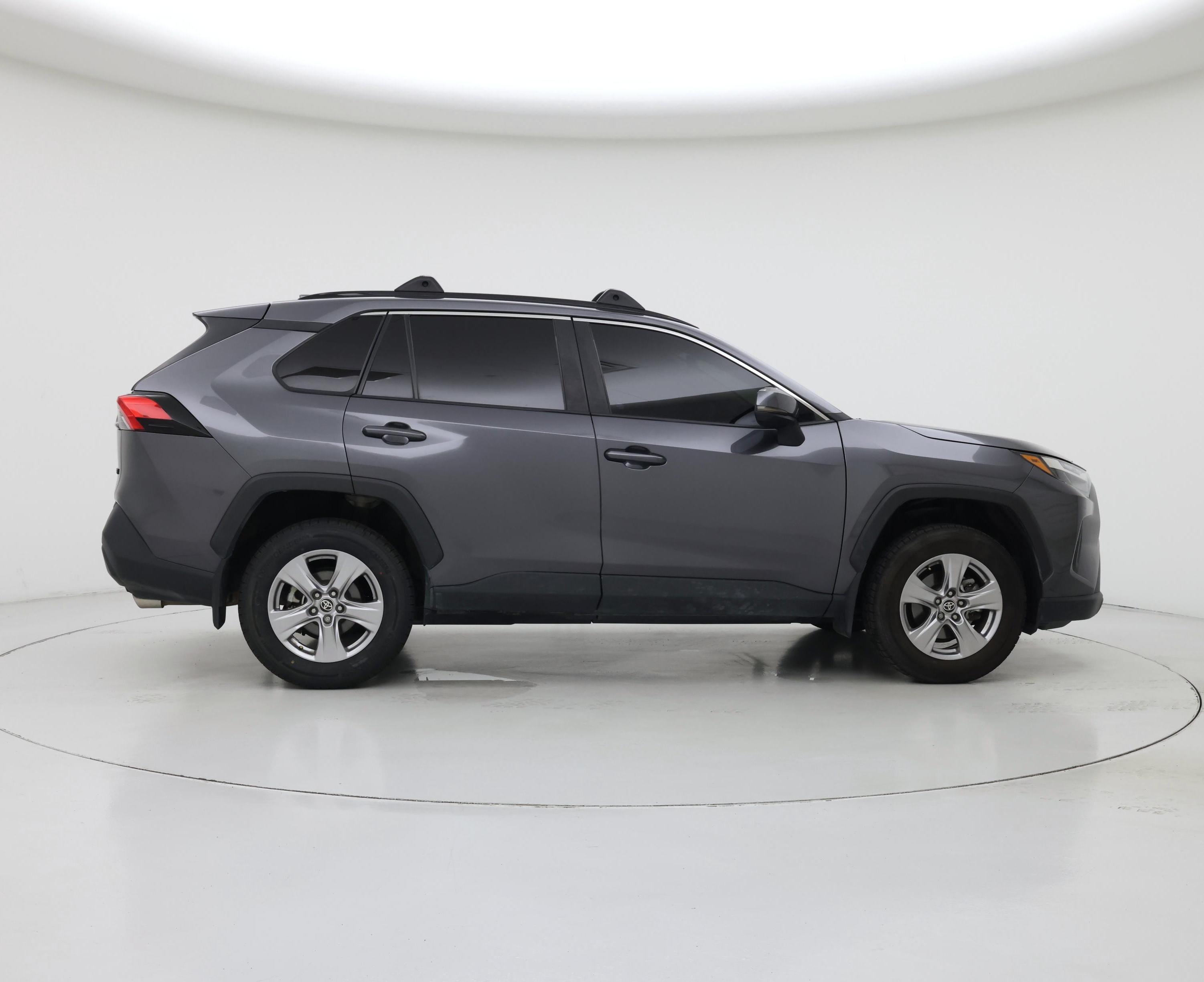 Thumbnail: 2022 Toyota RAV4 - 7