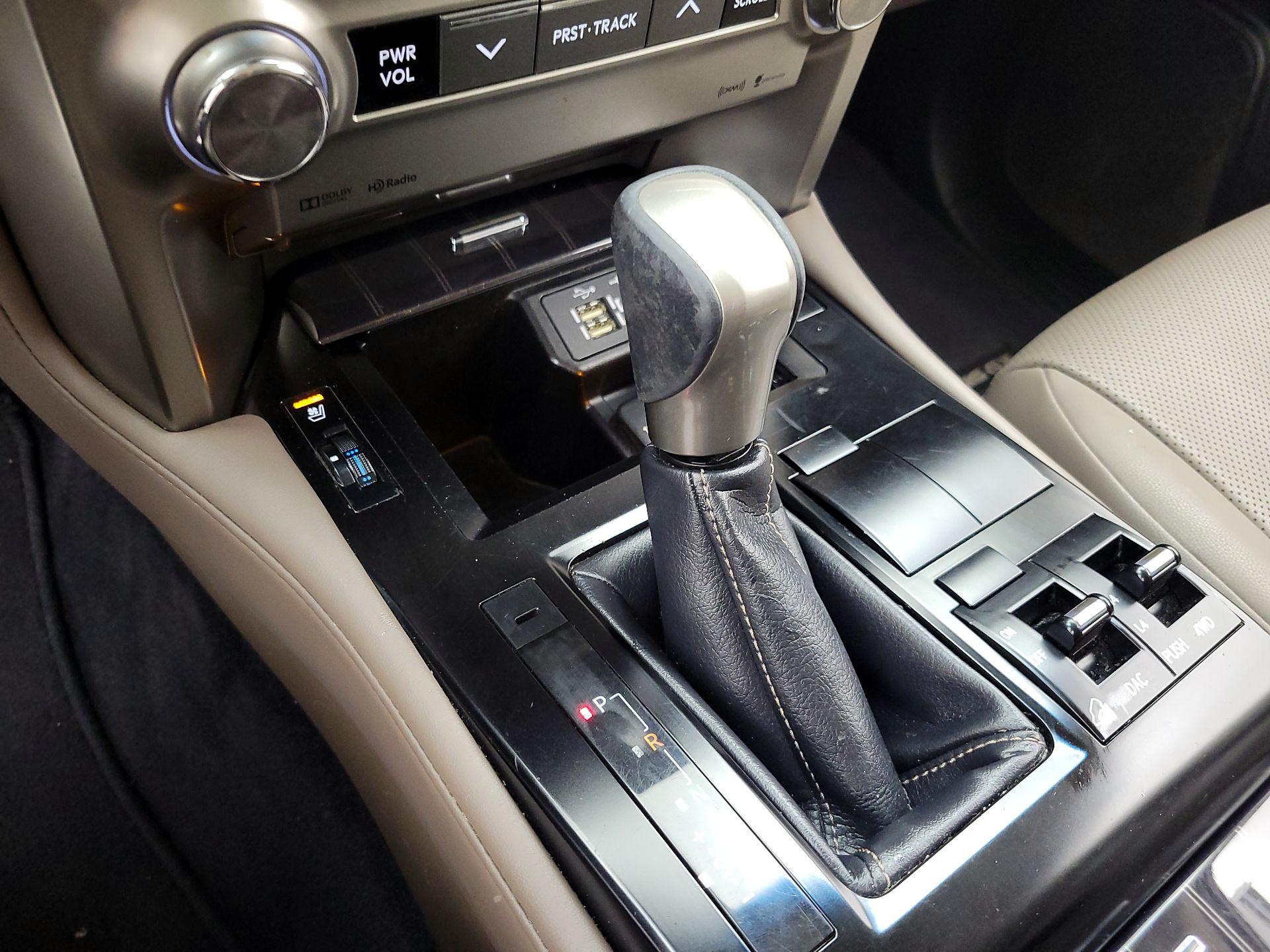 Thumbnail: 2020 Lexus GX - 18