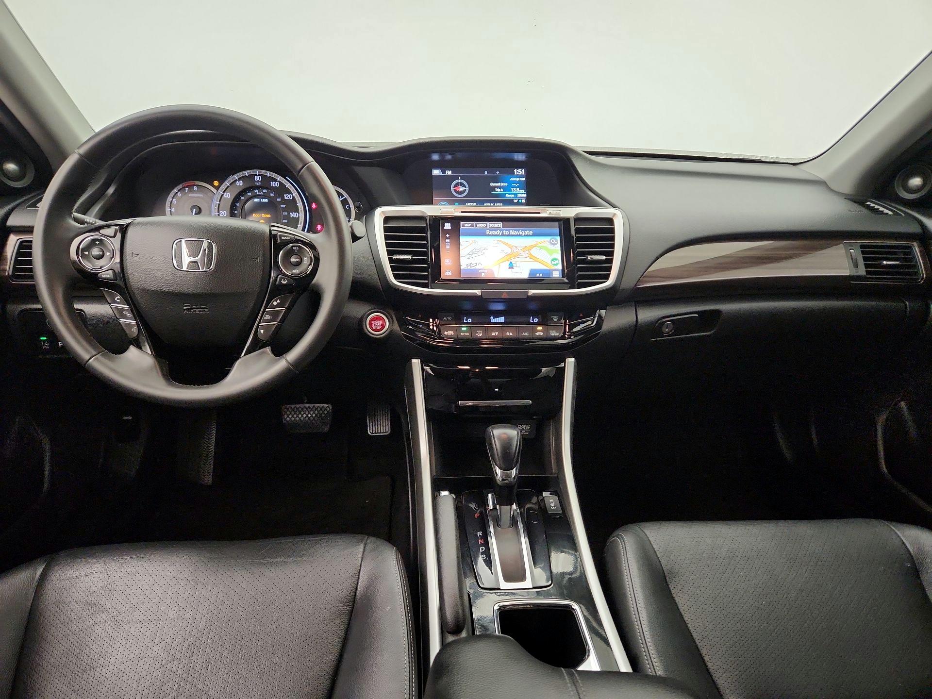 Thumbnail: 2016 Honda Accord - 9