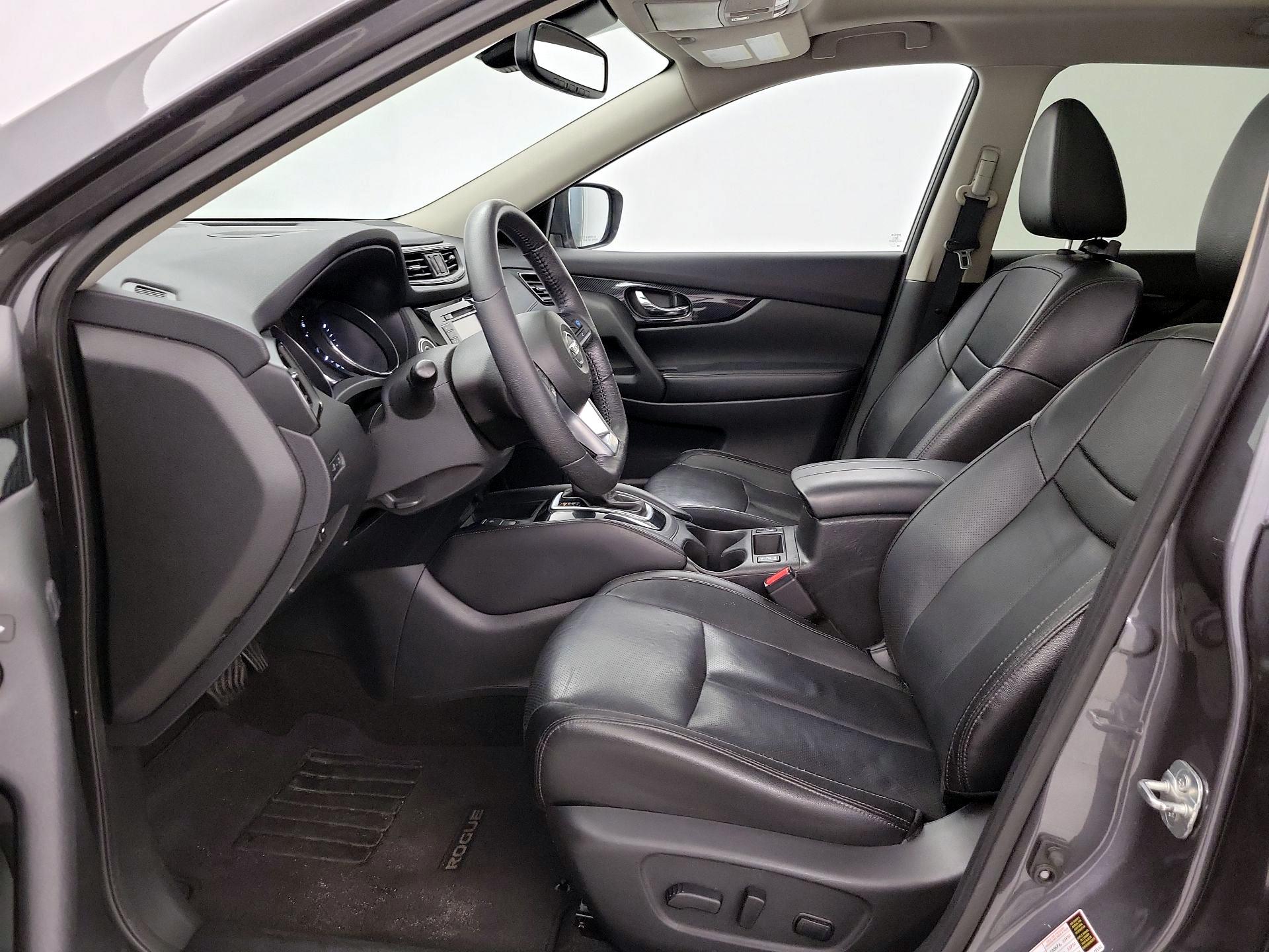 Thumbnail: 2019 Nissan Rogue - 11