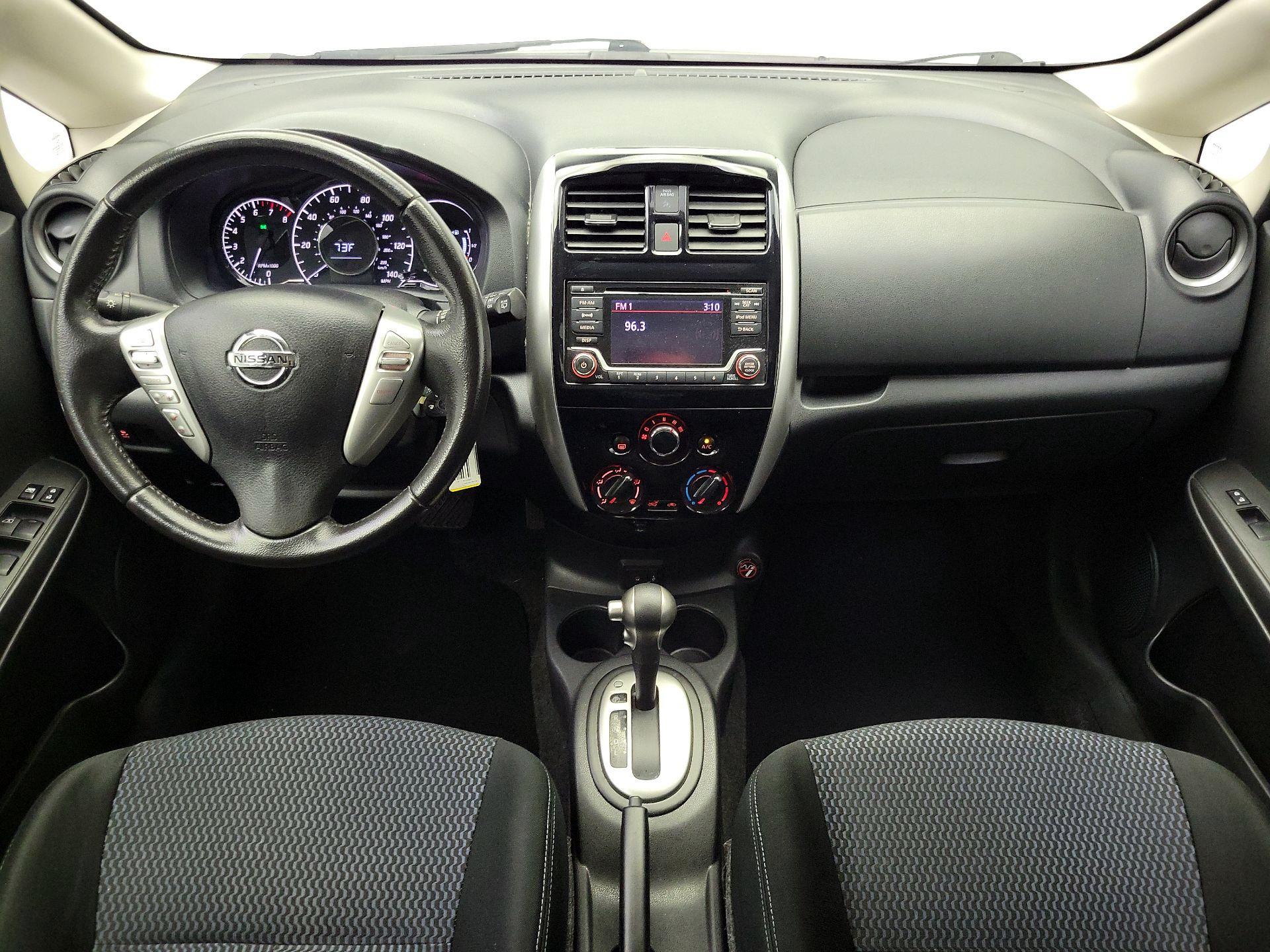Thumbnail: 2017 Nissan Versa Note - 9