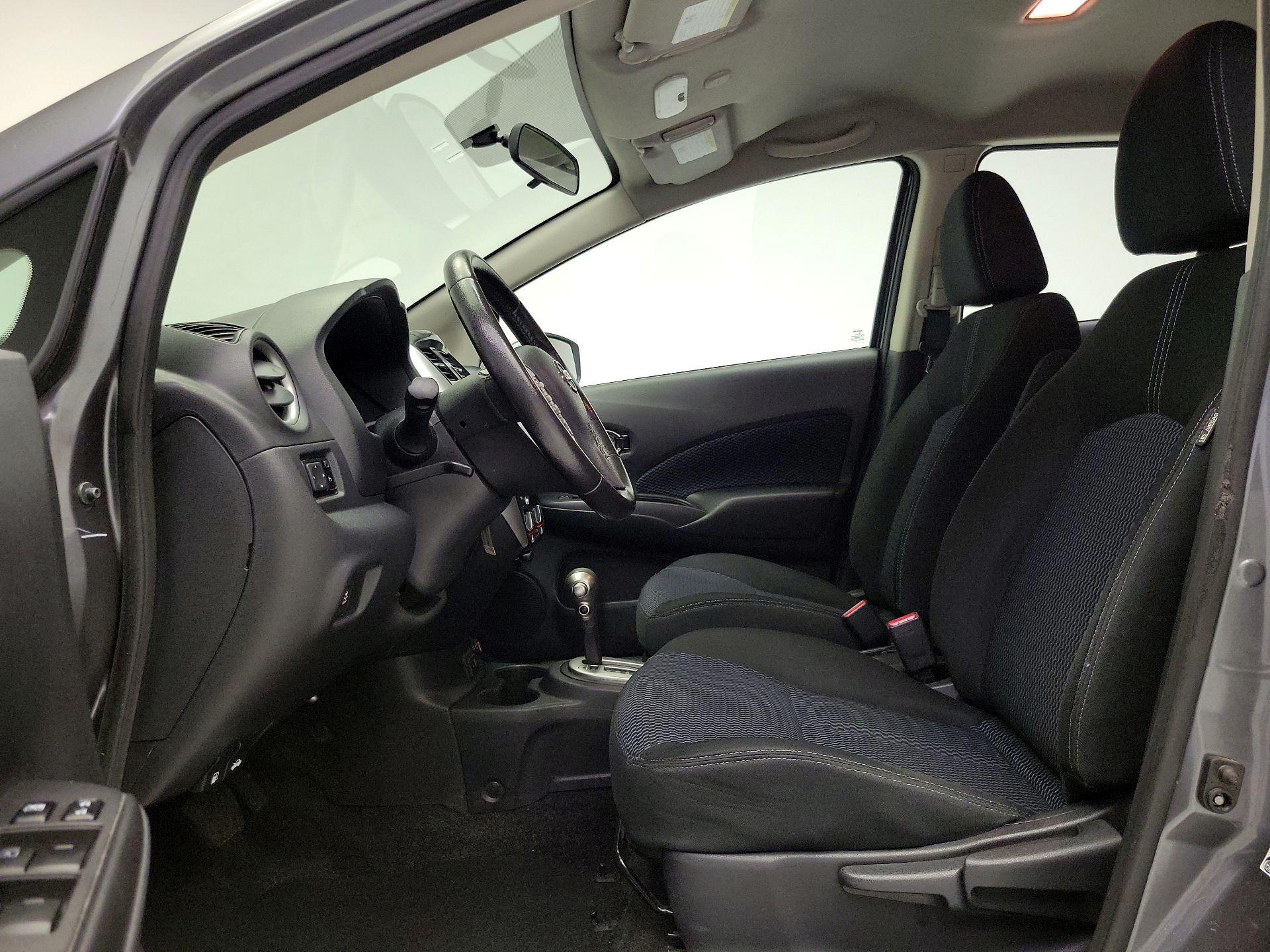Thumbnail: 2017 Nissan Versa Note - 11