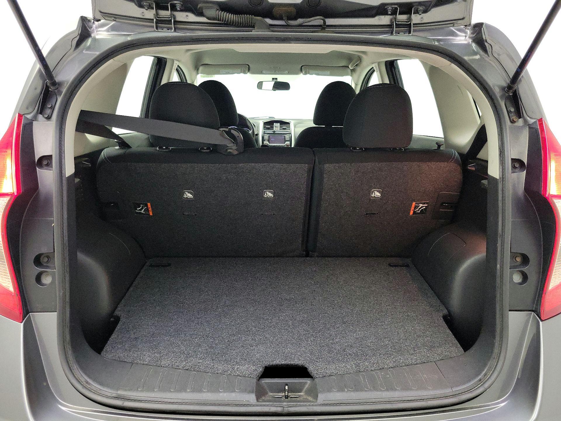Thumbnail: 2017 Nissan Versa Note - 20