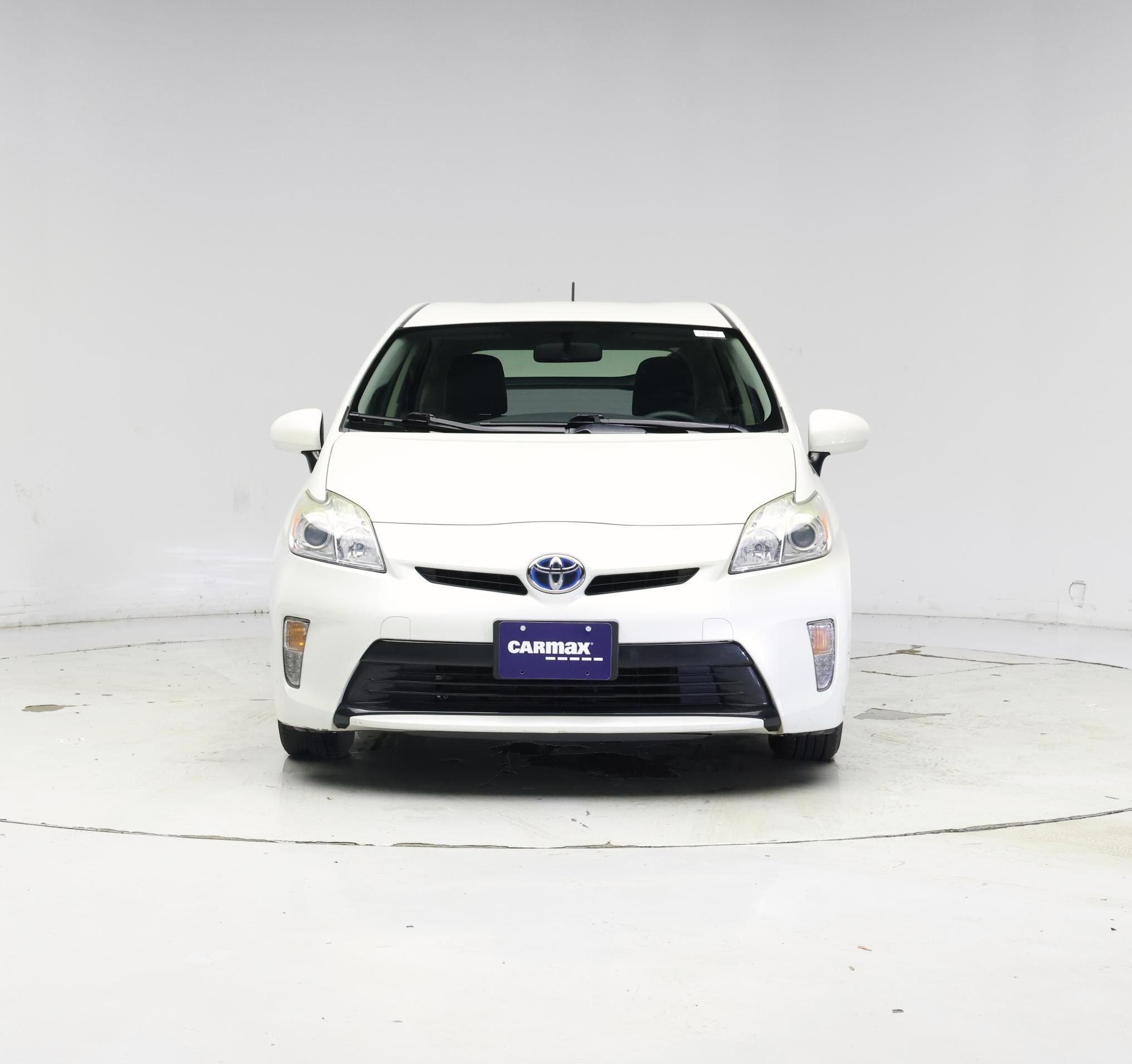 Thumbnail: 2015 Toyota Prius - 5