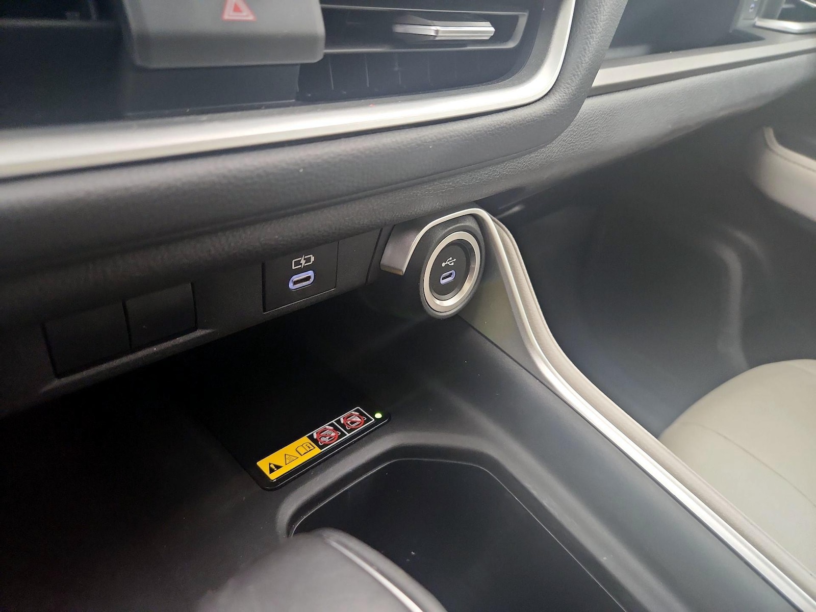2024 Toyota Grand Highlander XLE - Photo 18