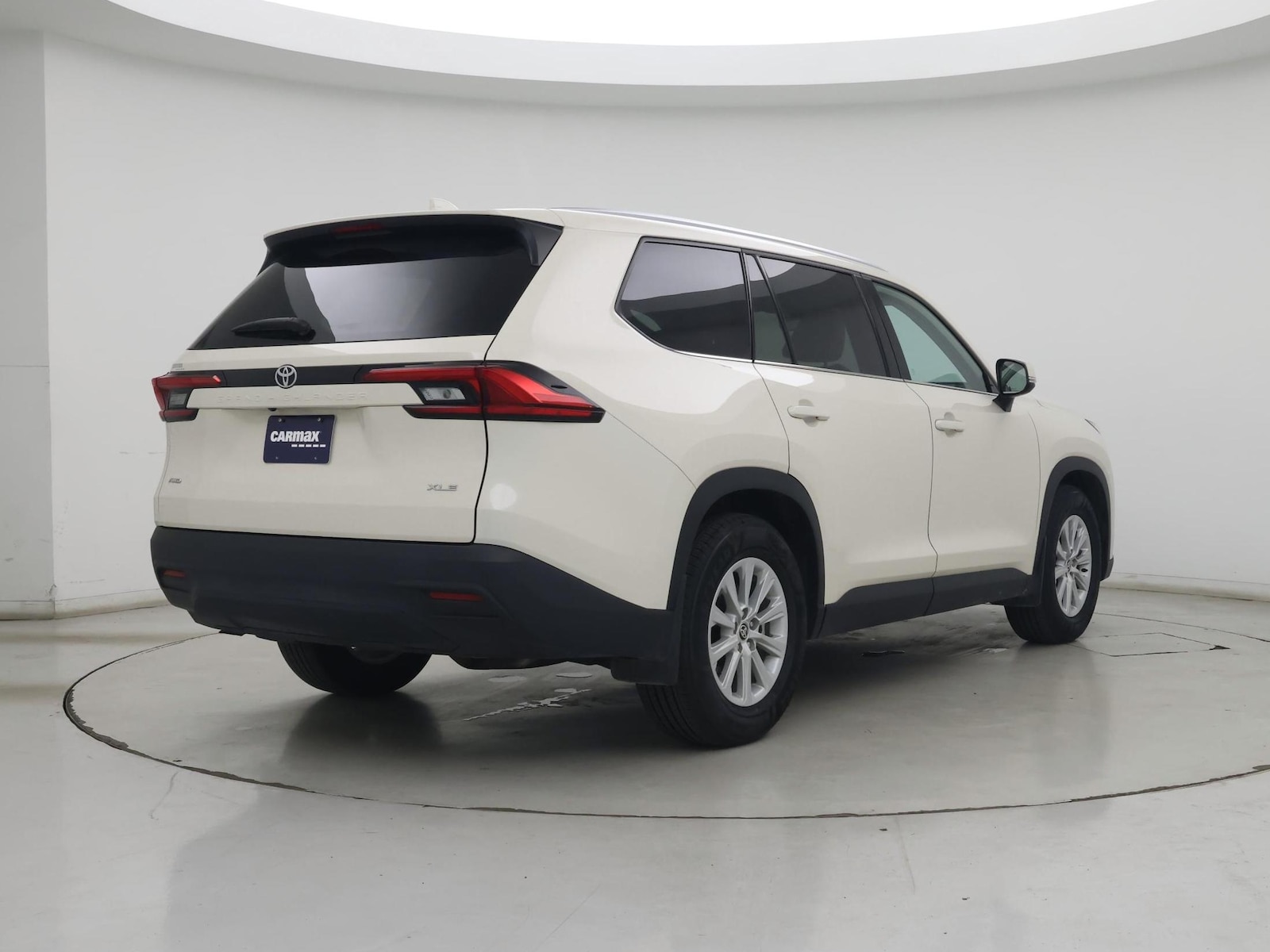 2024 Toyota Grand Highlander XLE - Photo 9