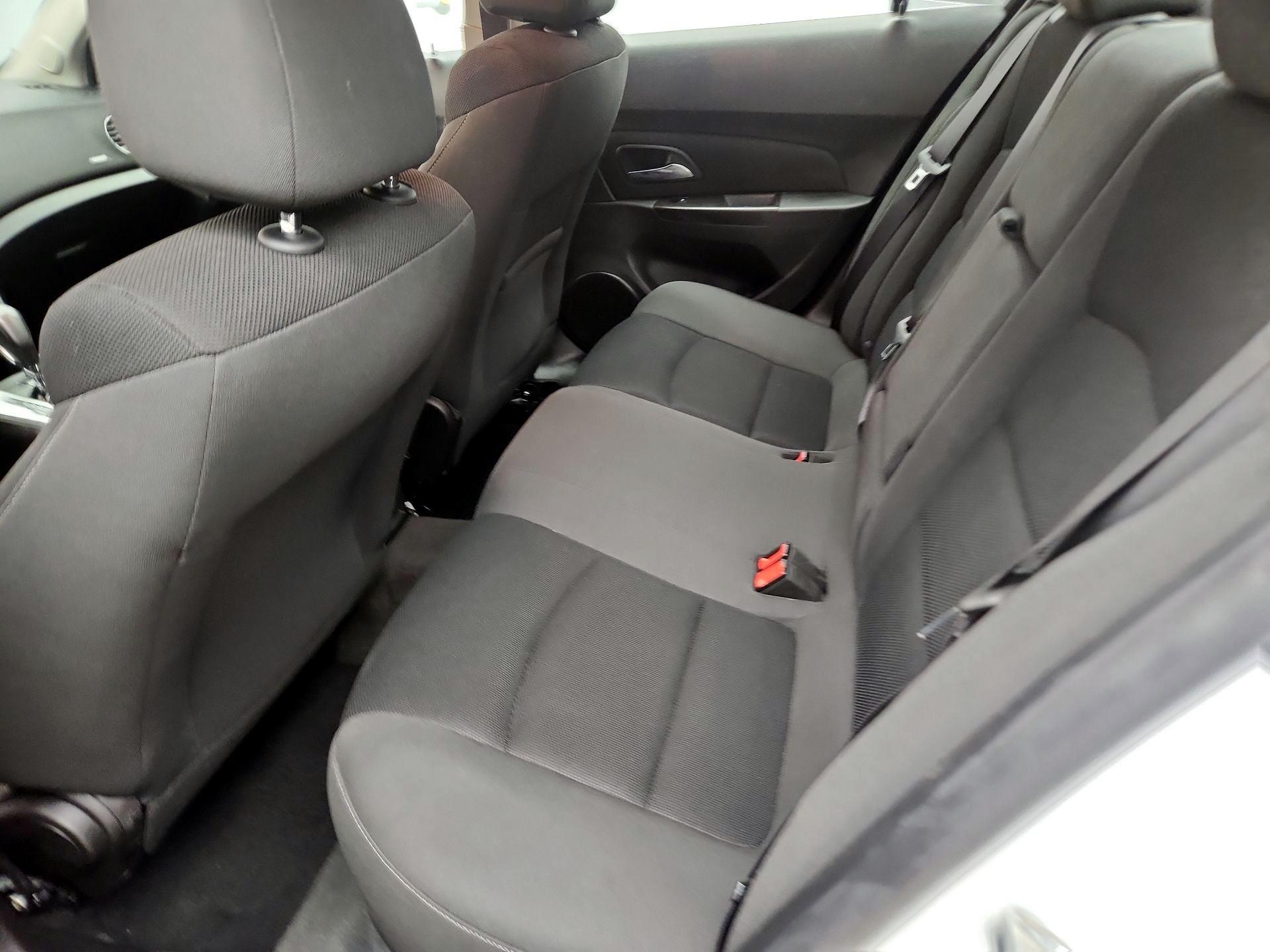 Thumbnail: 2016 Chevrolet Cruze - 19