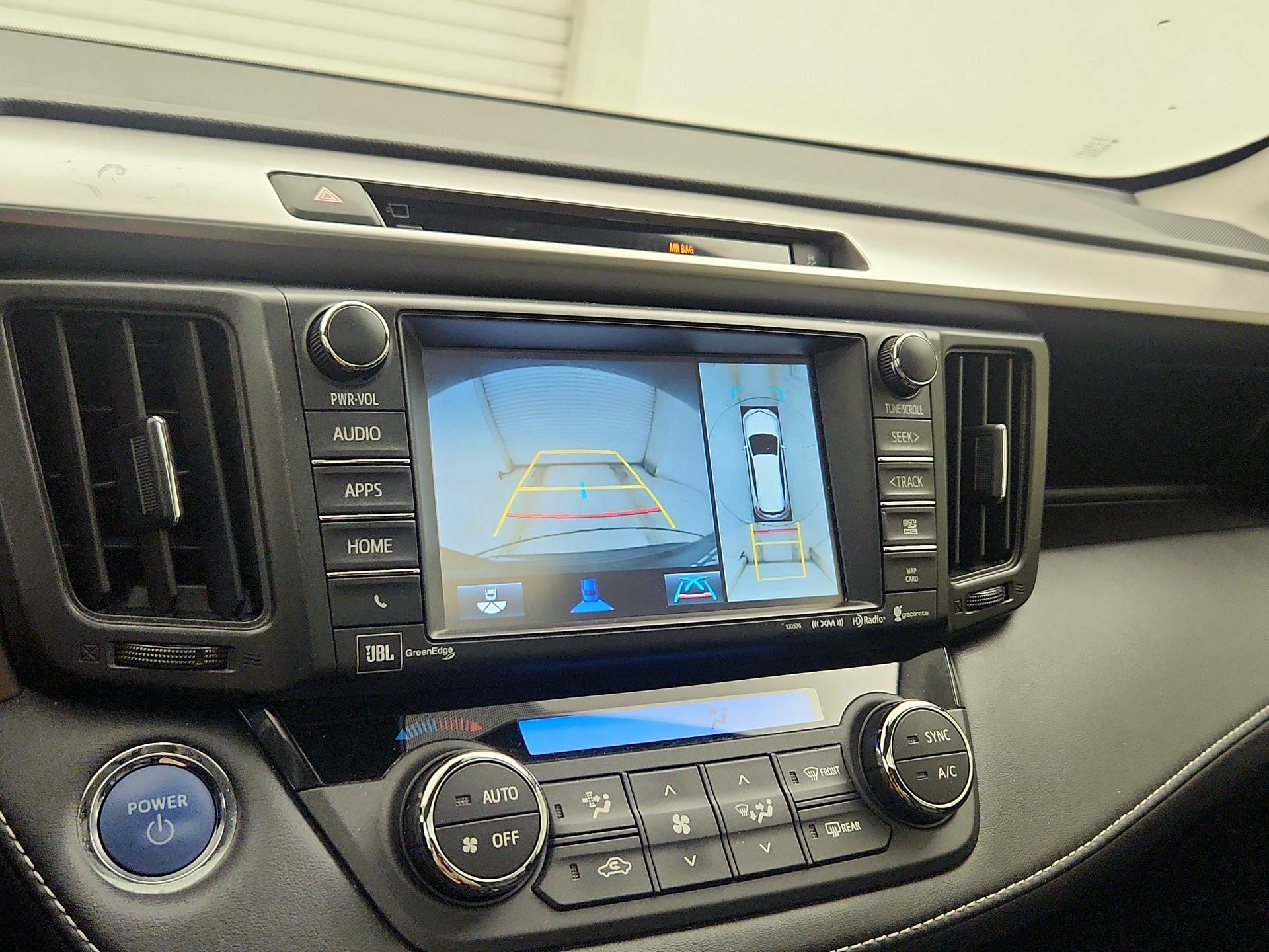Thumbnail: 2016 Toyota RAV4 - 14
