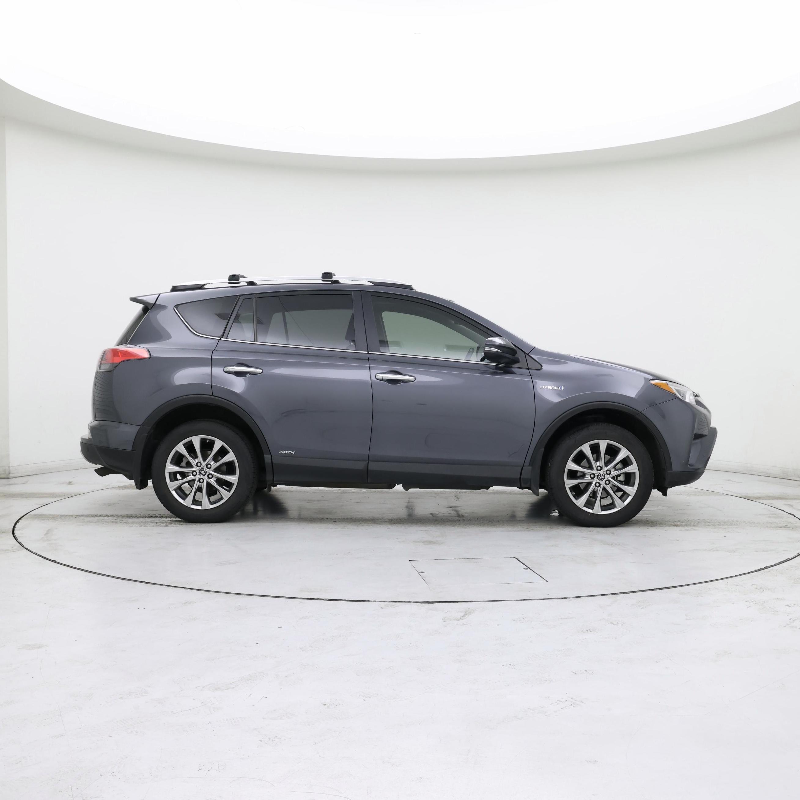 Thumbnail: 2016 Toyota RAV4 - 7