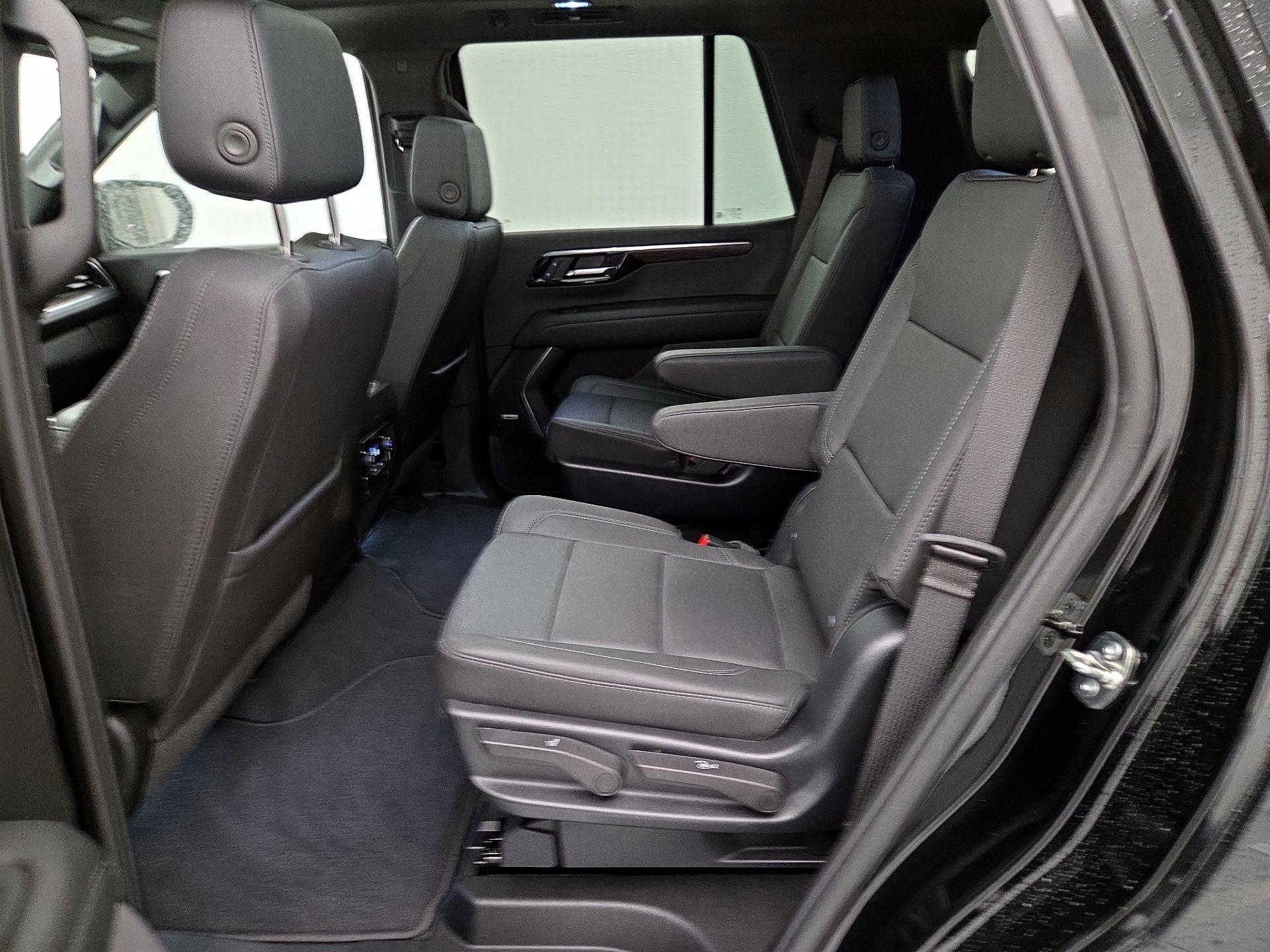 Thumbnail: 2025 Chevrolet Tahoe - 20