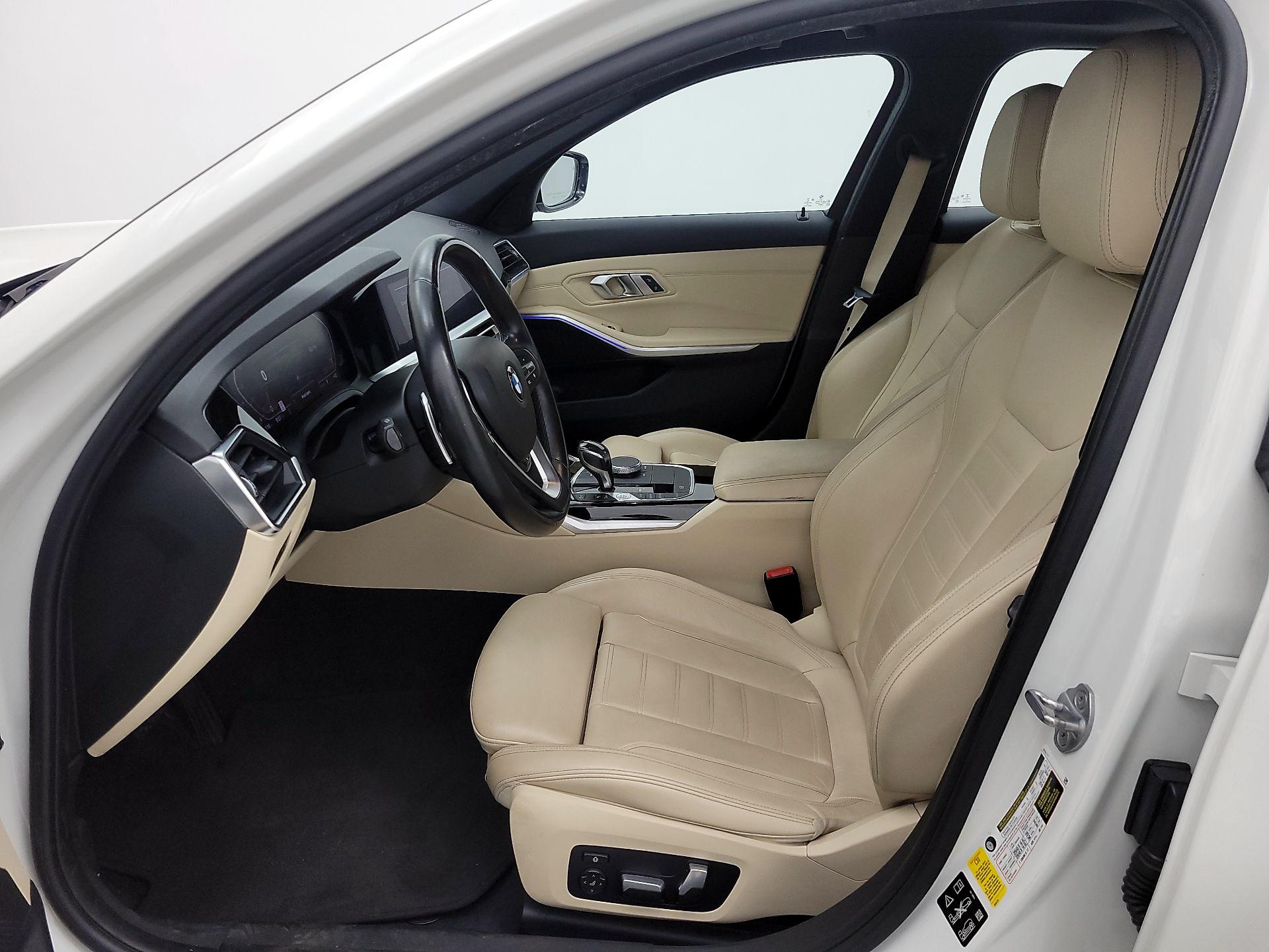 Thumbnail: 2019 BMW 3 Series - 11