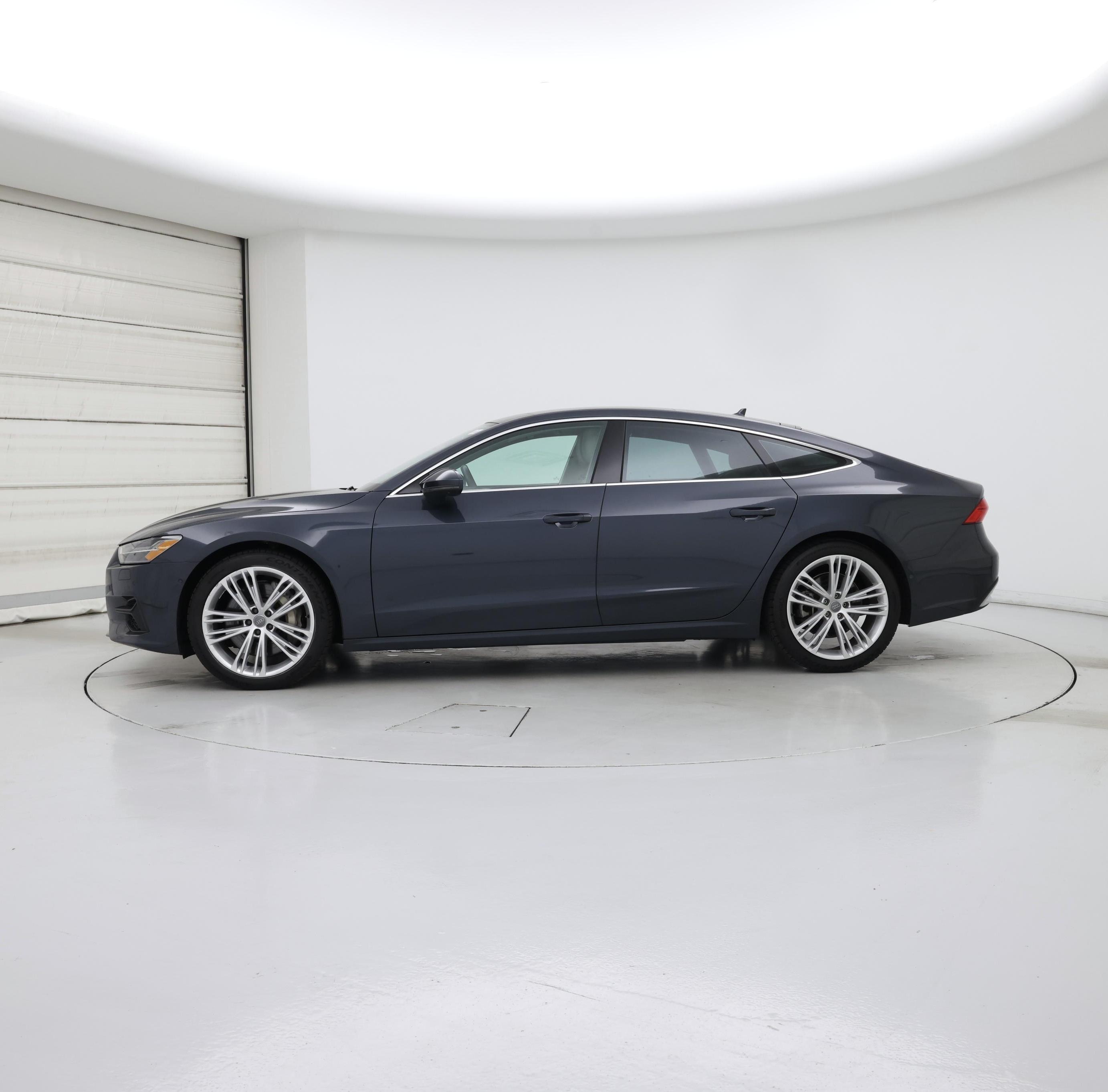 Thumbnail: 2019 BMW 3 Series - 3