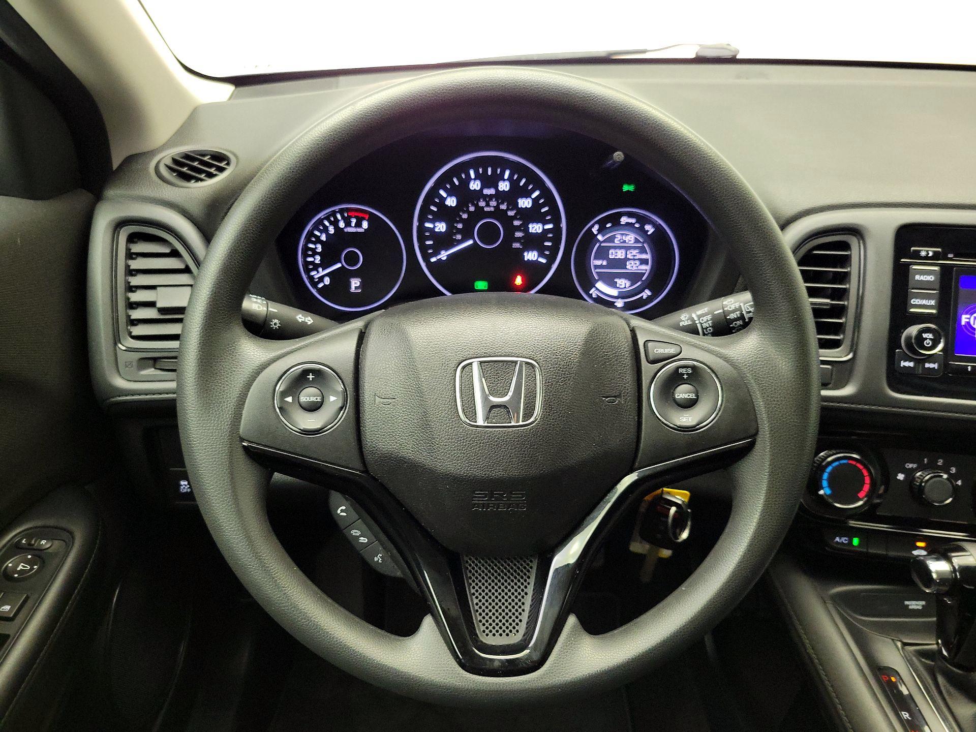 Thumbnail: 2016 Honda HR-V - 10