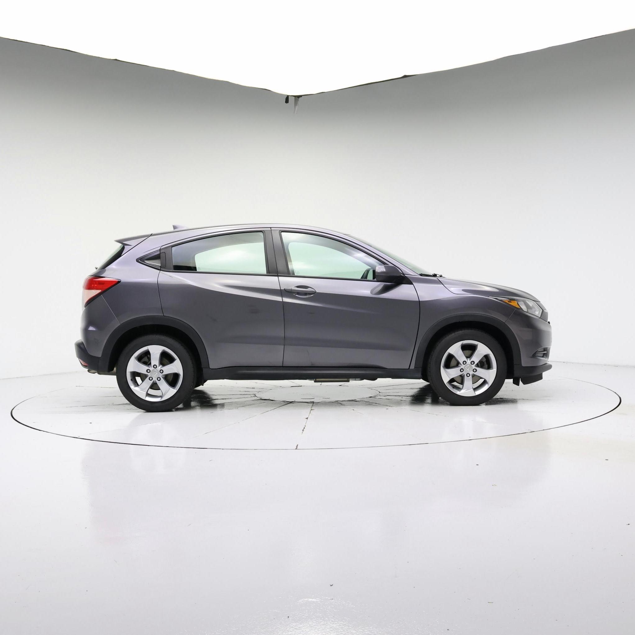 Thumbnail: 2016 Honda HR-V - 7
