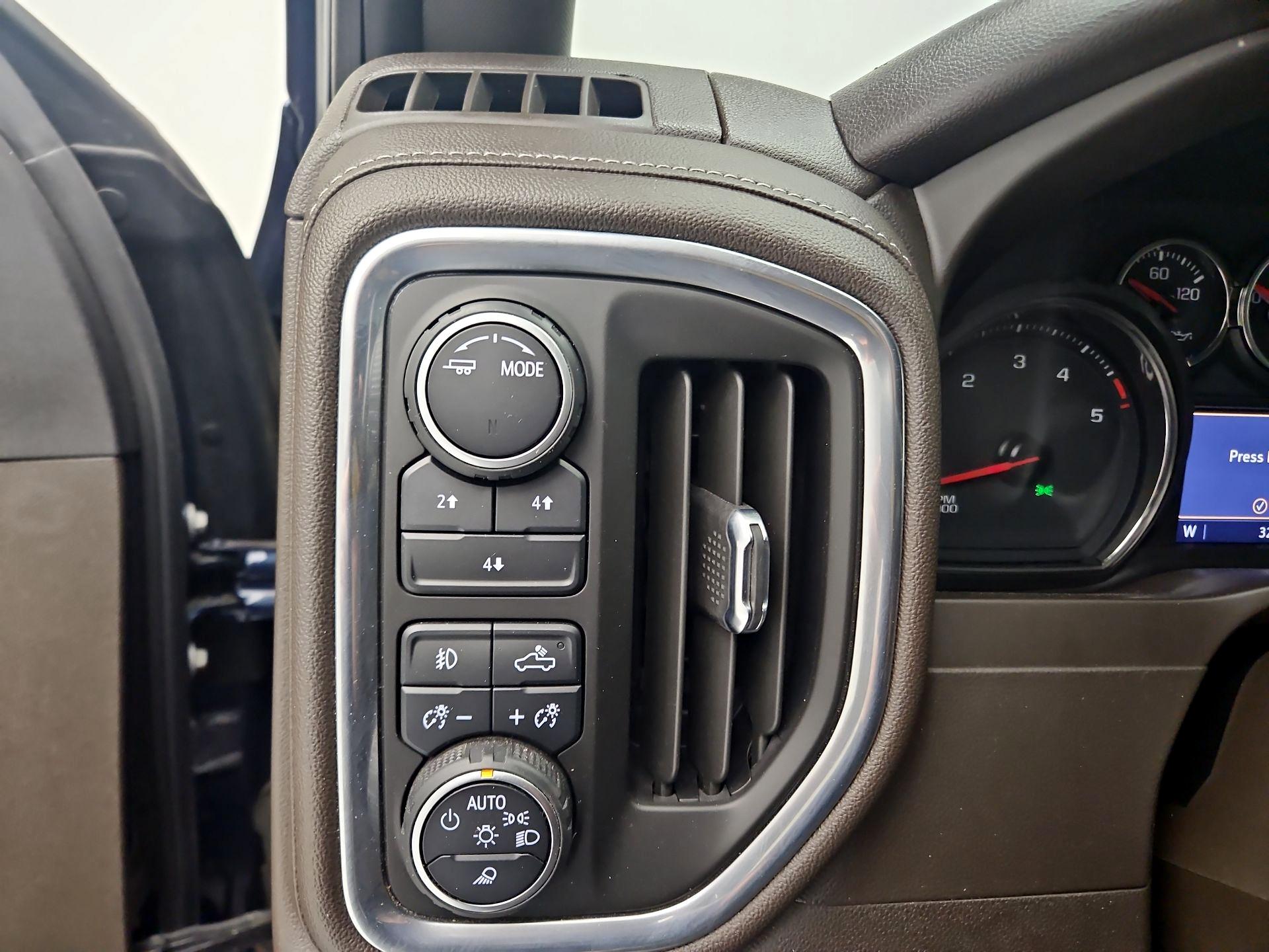 Thumbnail: 2022 Chevrolet Silverado 2500 - 13