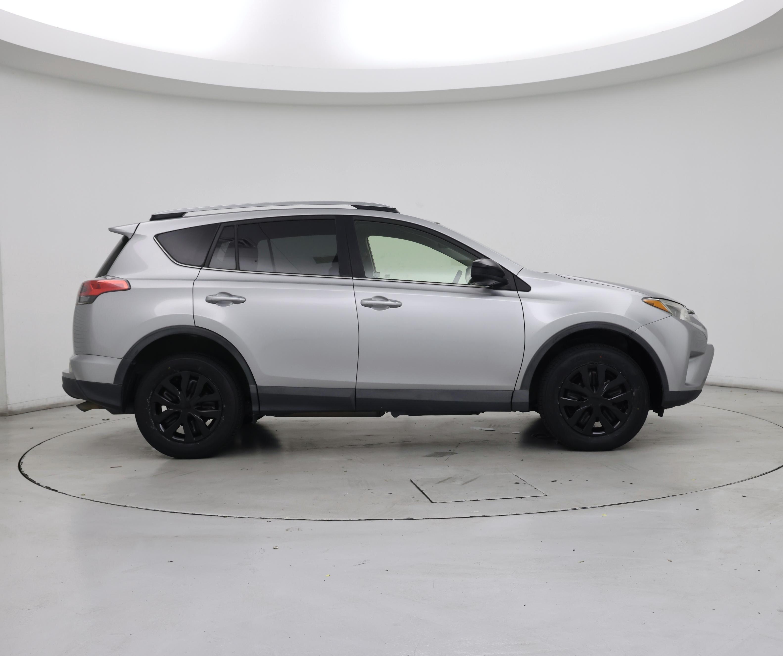 Thumbnail: 2018 Toyota RAV4 - 7