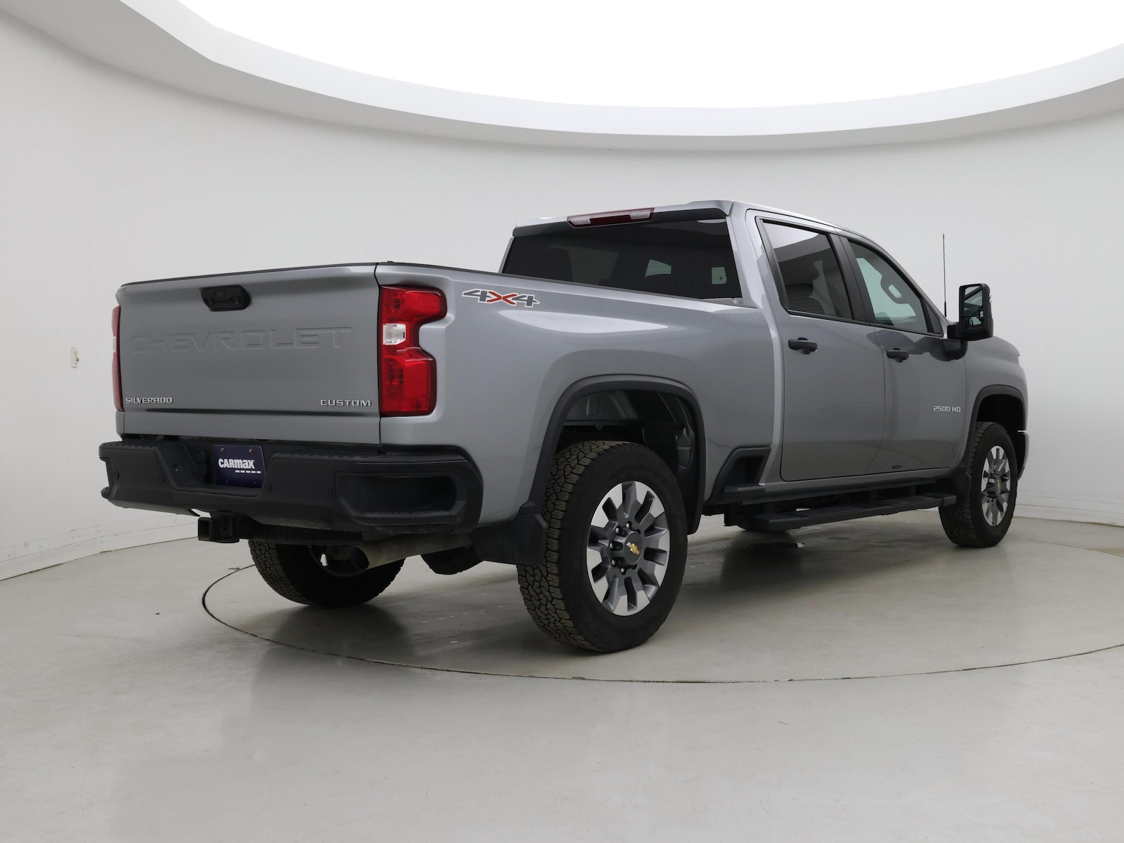2025 Chevrolet Silverado 2500HD Custom - Photo 9