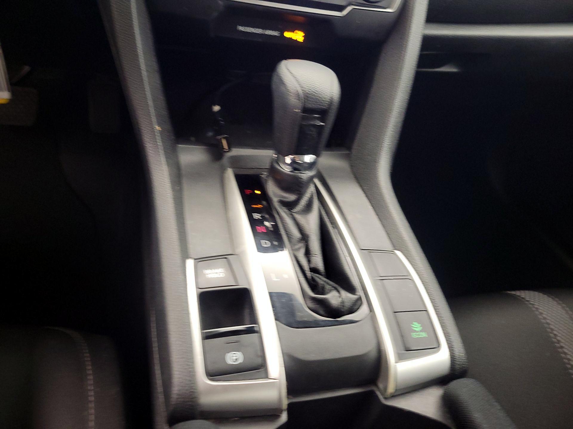 Thumbnail: 2019 Honda Civic - 17