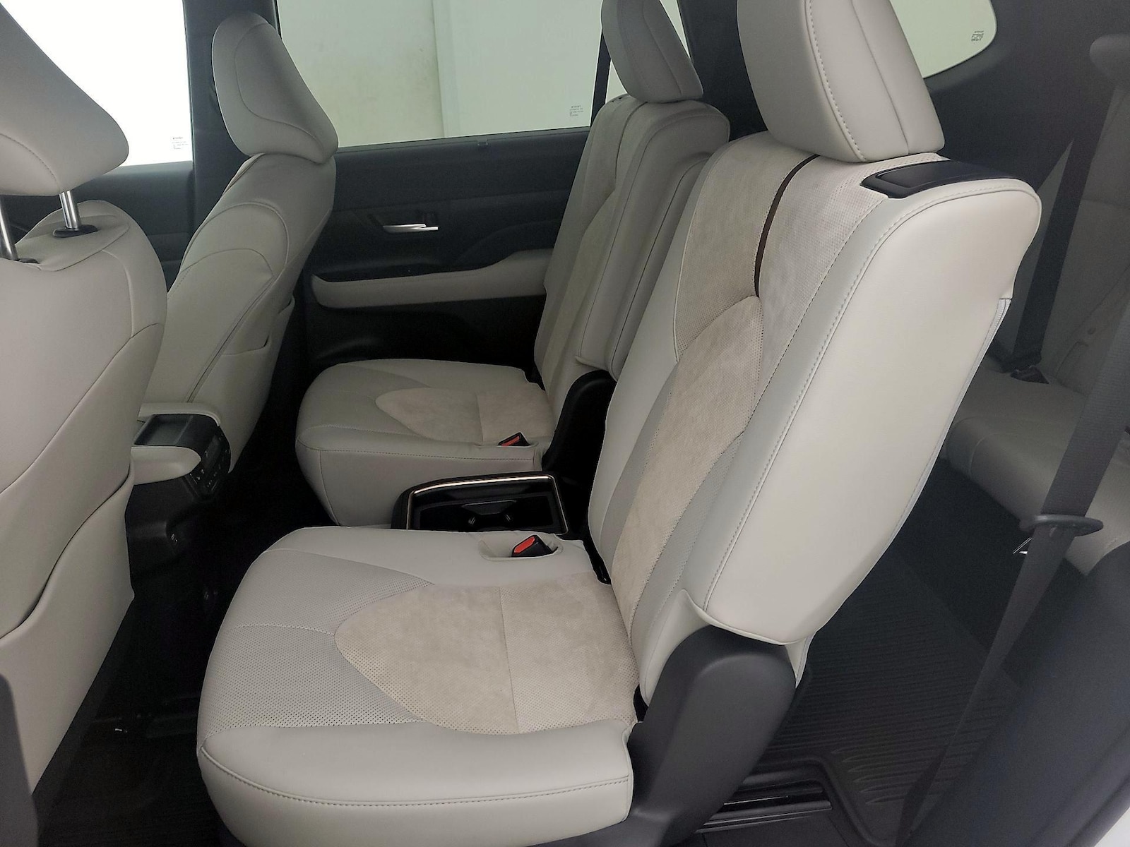 2026 Toyota Grand Highlander Platinum - Photo 22