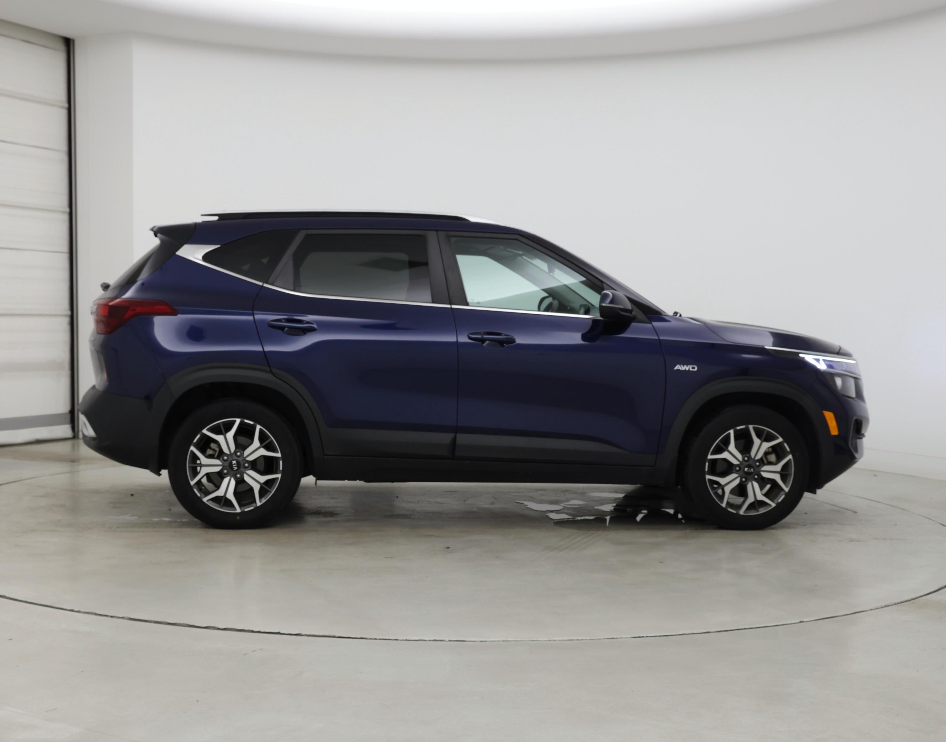 Thumbnail: 2021 Kia Seltos - 7