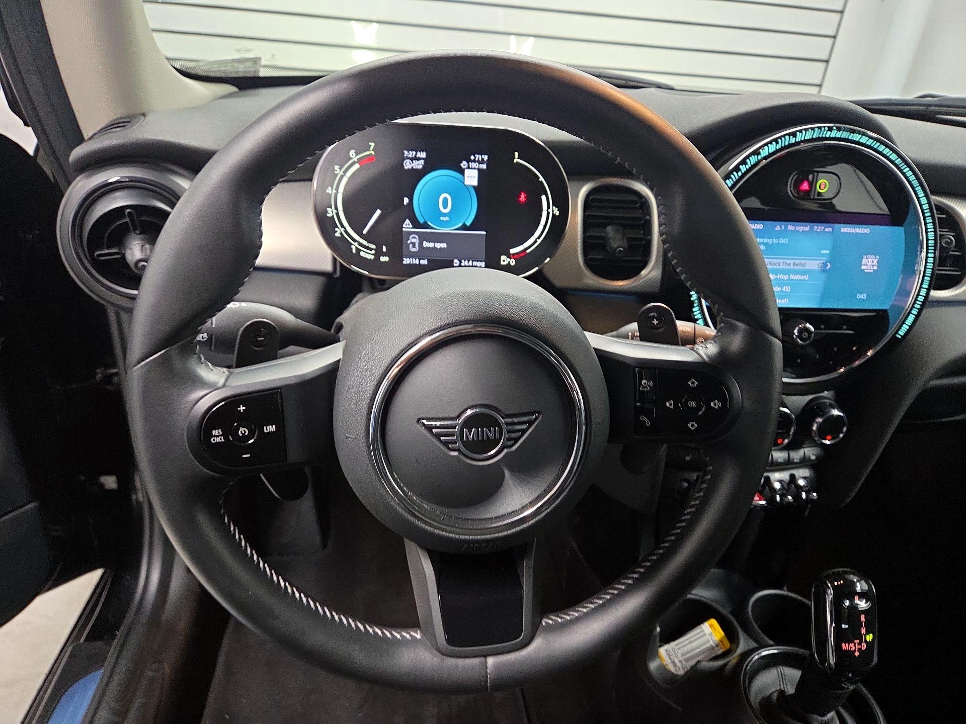 Thumbnail: 2023 MINI Cooper Hardtop - 10
