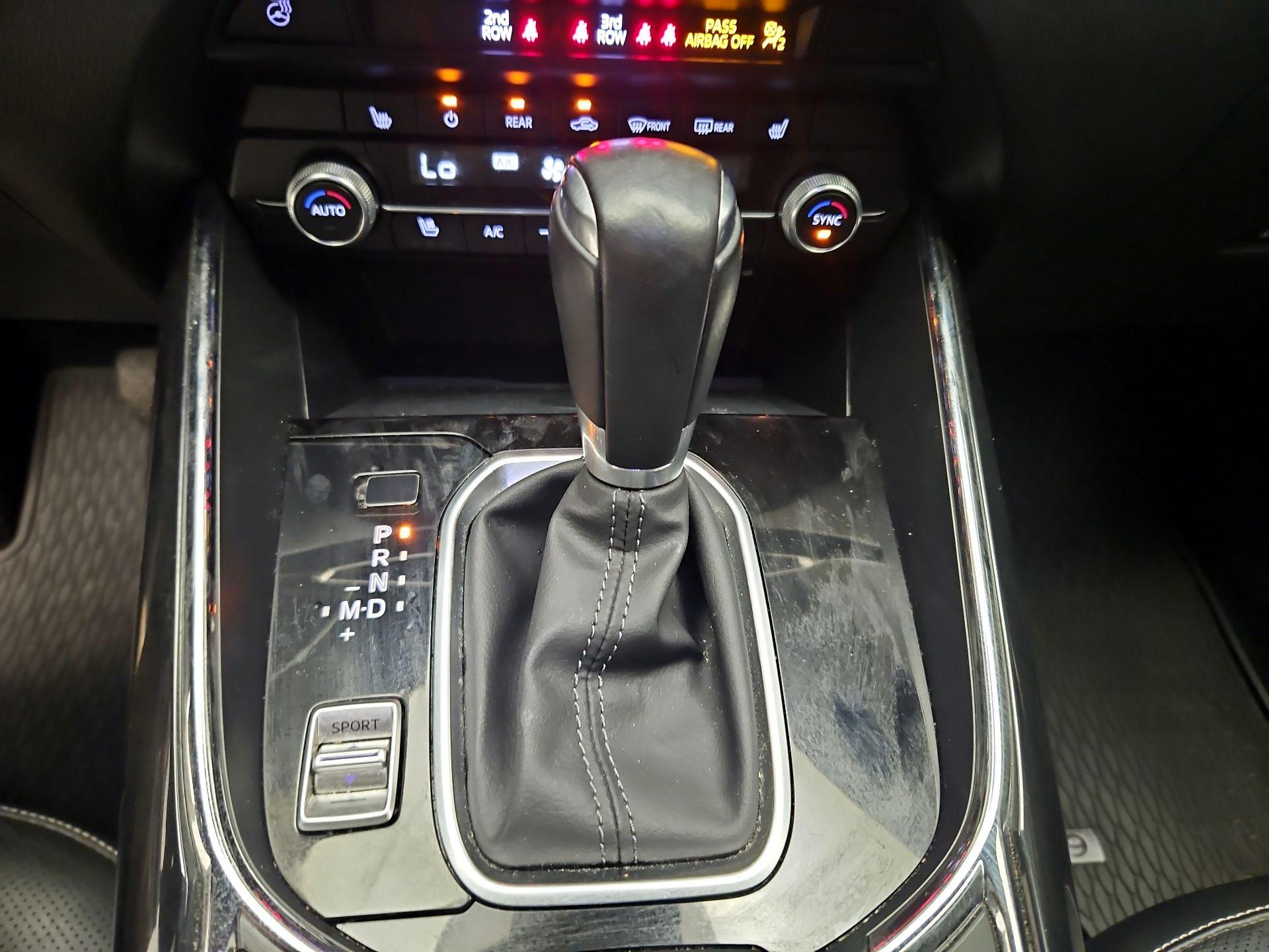 Thumbnail: 2022 Mazda CX-9 - 18