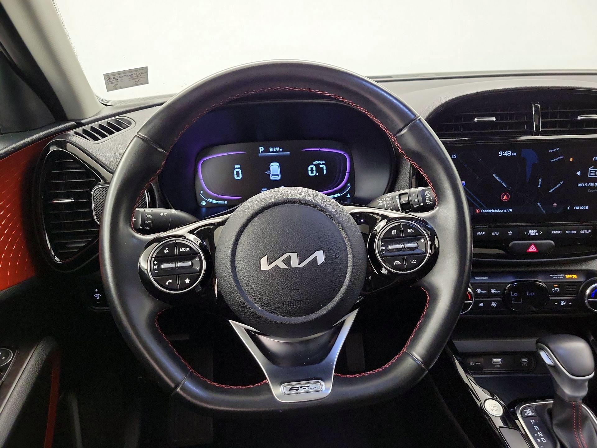 Thumbnail: 2023 Kia Soul - 10
