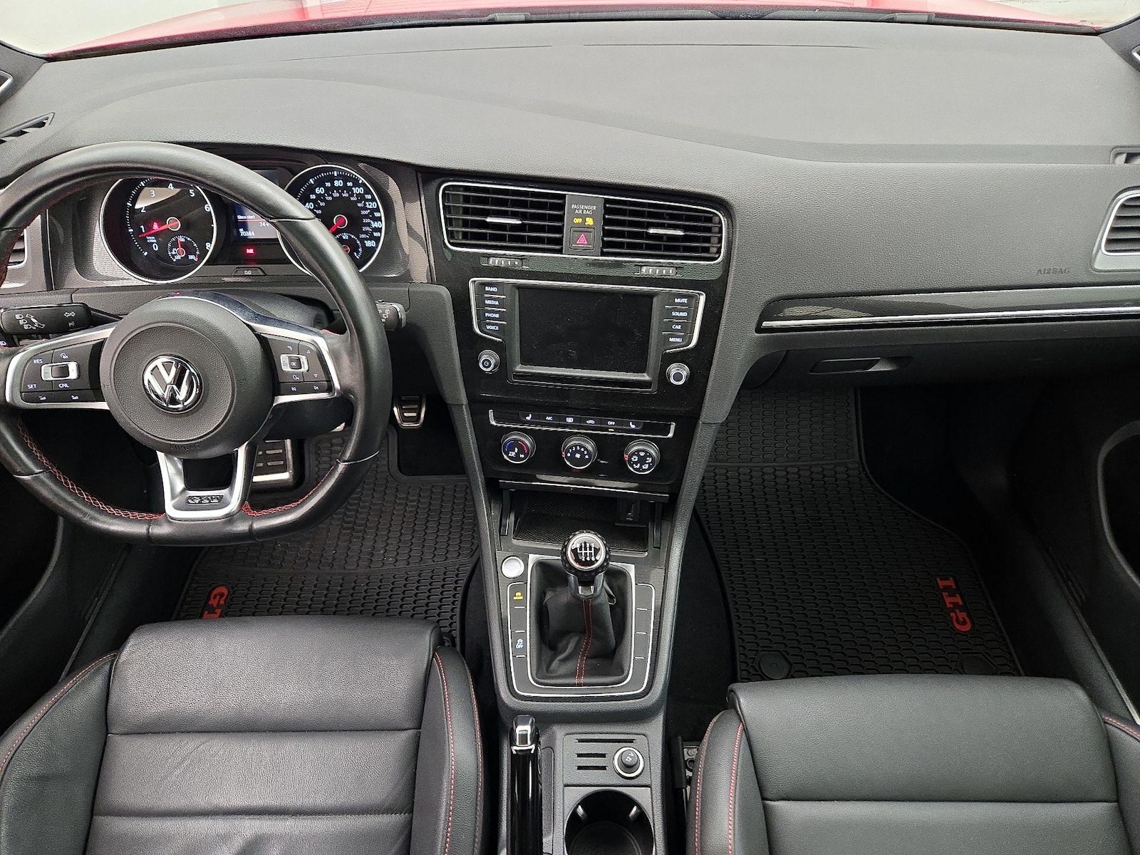 2017 Volkswagen Golf GTI SE - Photo 10
