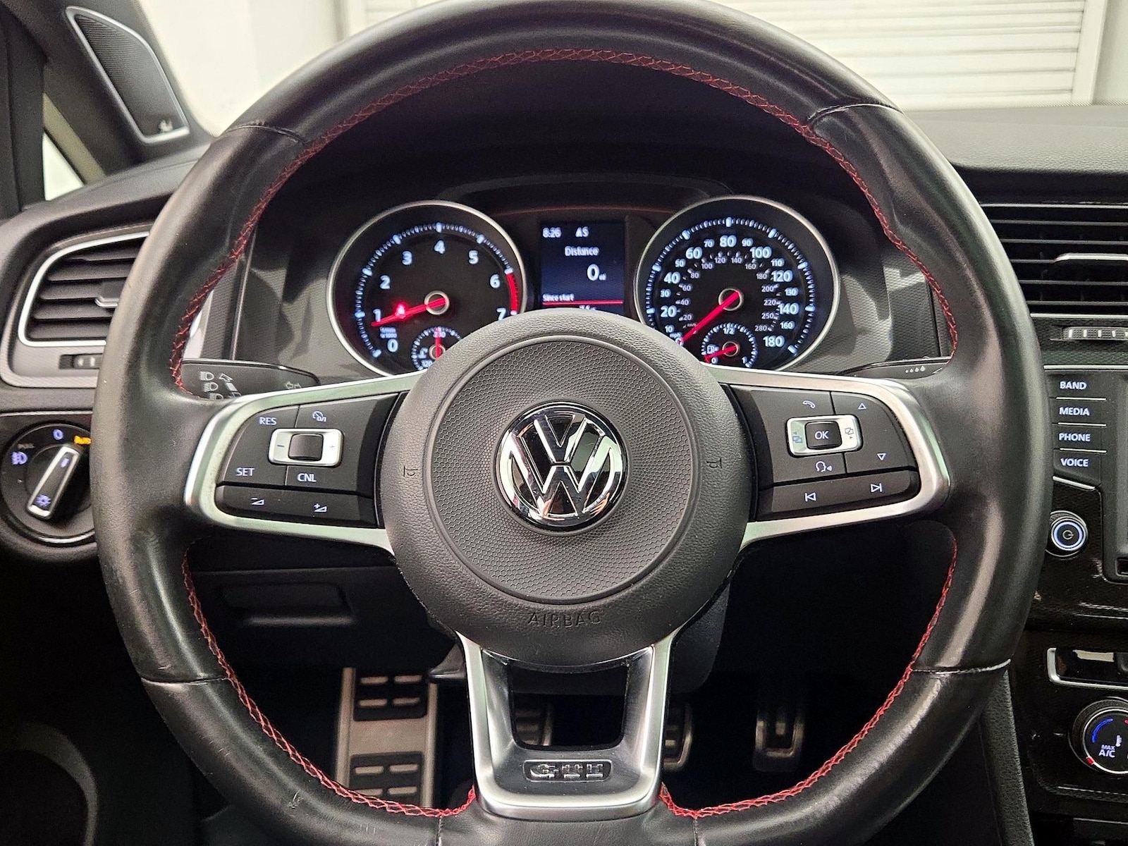 2017 Volkswagen Golf GTI SE - Photo 11