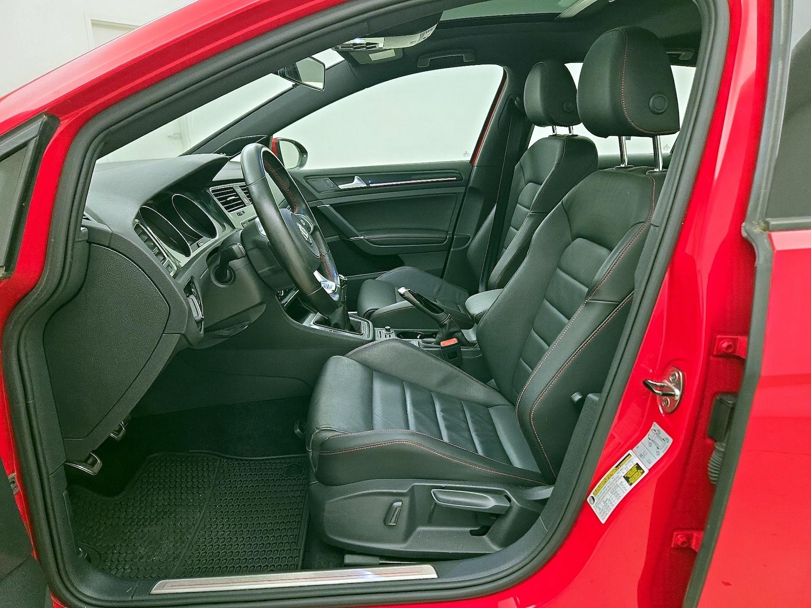 2017 Volkswagen Golf GTI SE - Photo 12