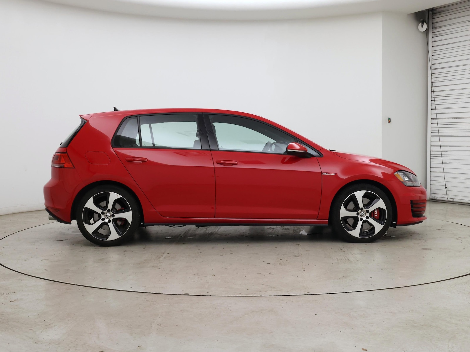 2017 Volkswagen Golf GTI SE - Photo 8