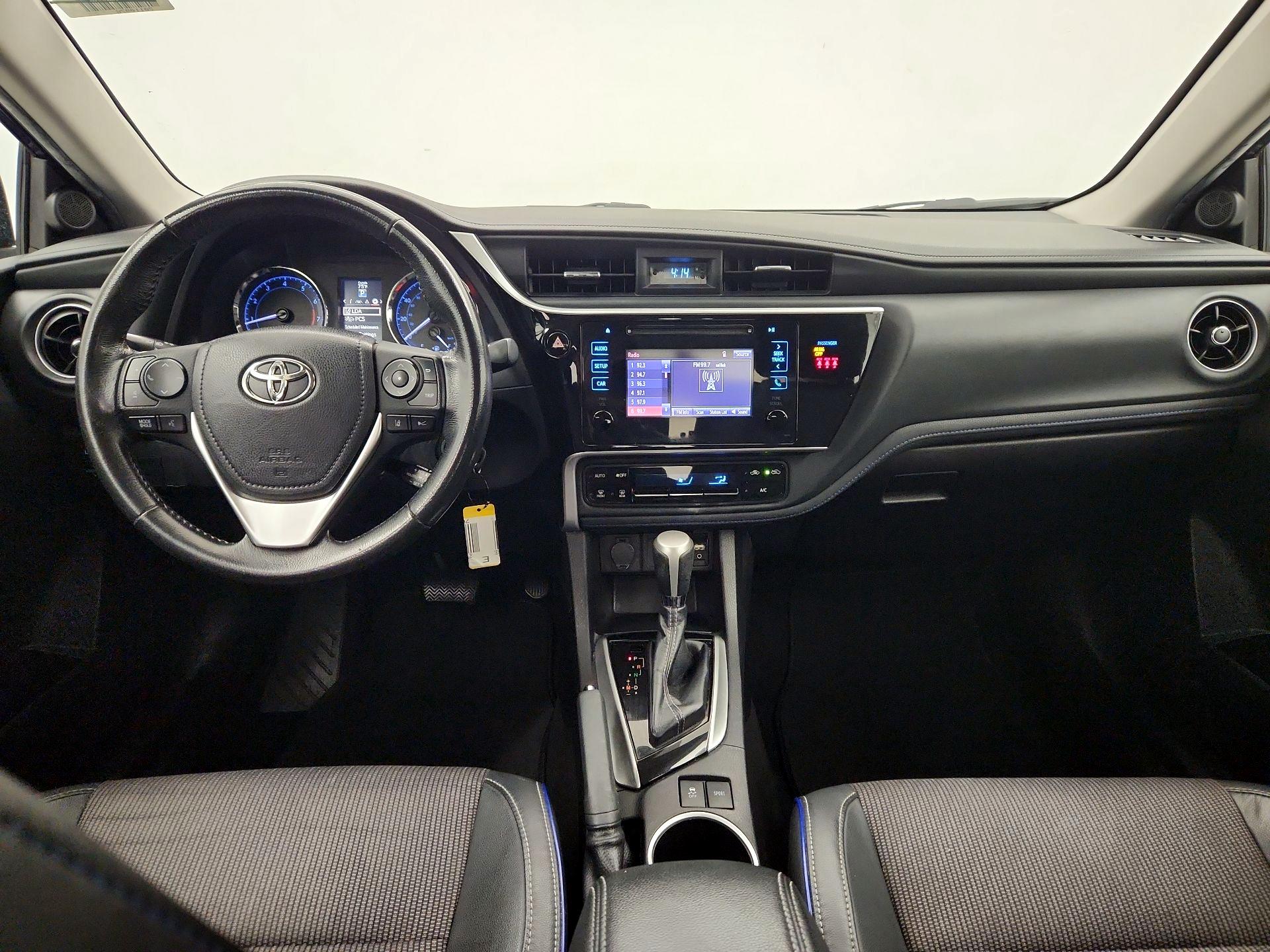 Thumbnail: 2019 Toyota Corolla - 9