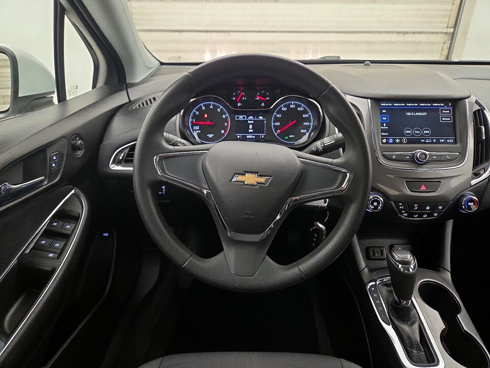 2019 Chevrolet Cruze LS - Photo 11