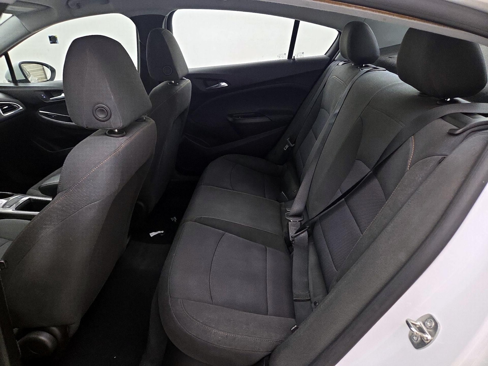 2019 Chevrolet Cruze LS - Photo 20