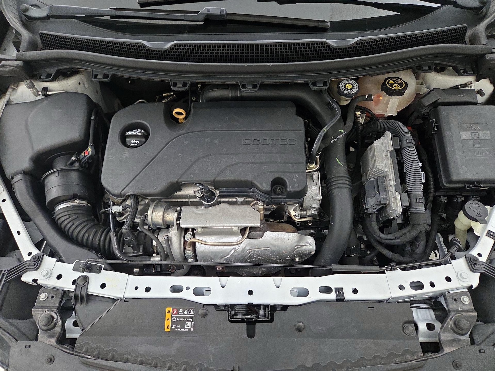 2019 Chevrolet Cruze LS - Photo 22
