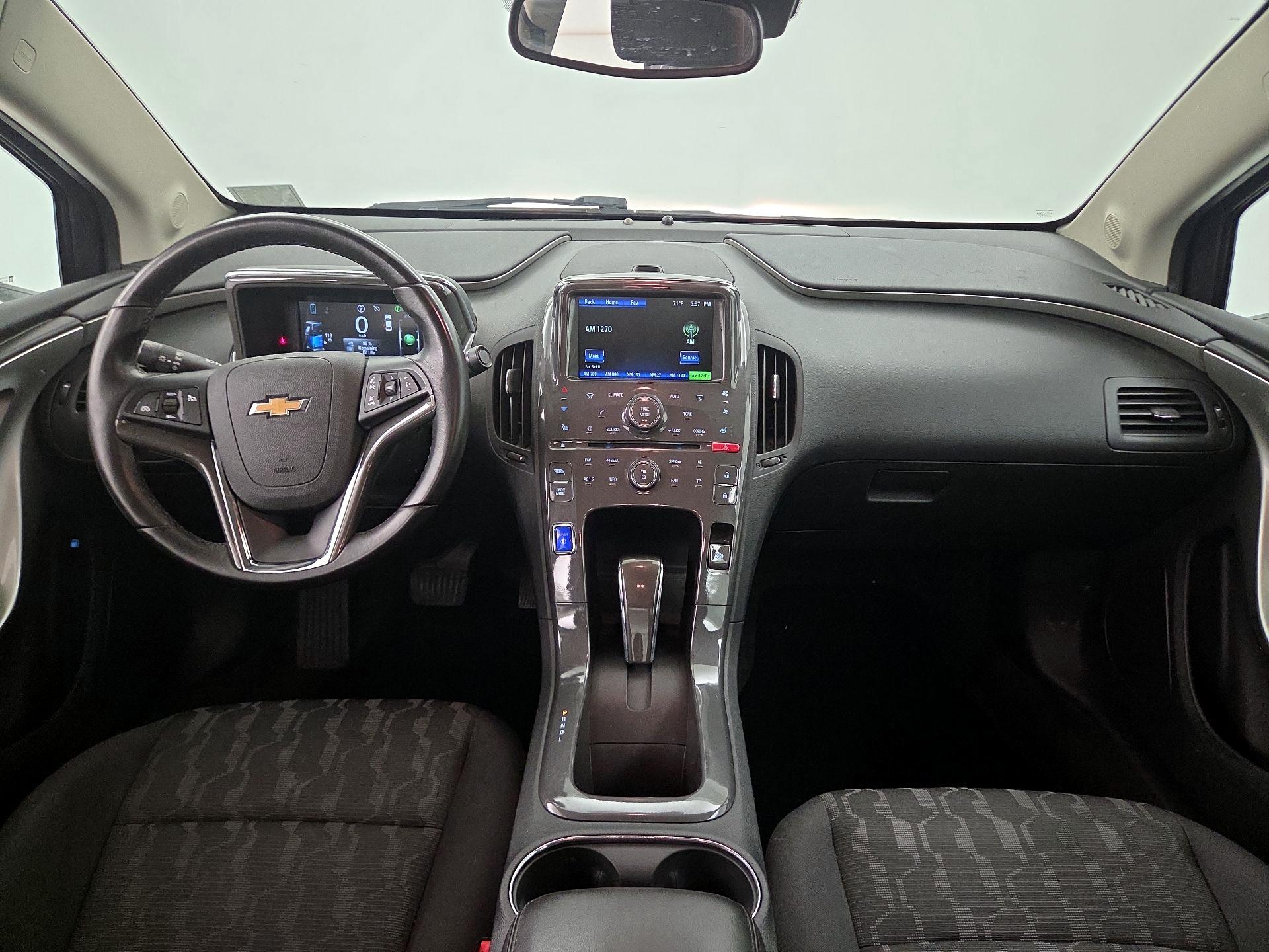 Thumbnail: 2015 Chevrolet Volt - 9