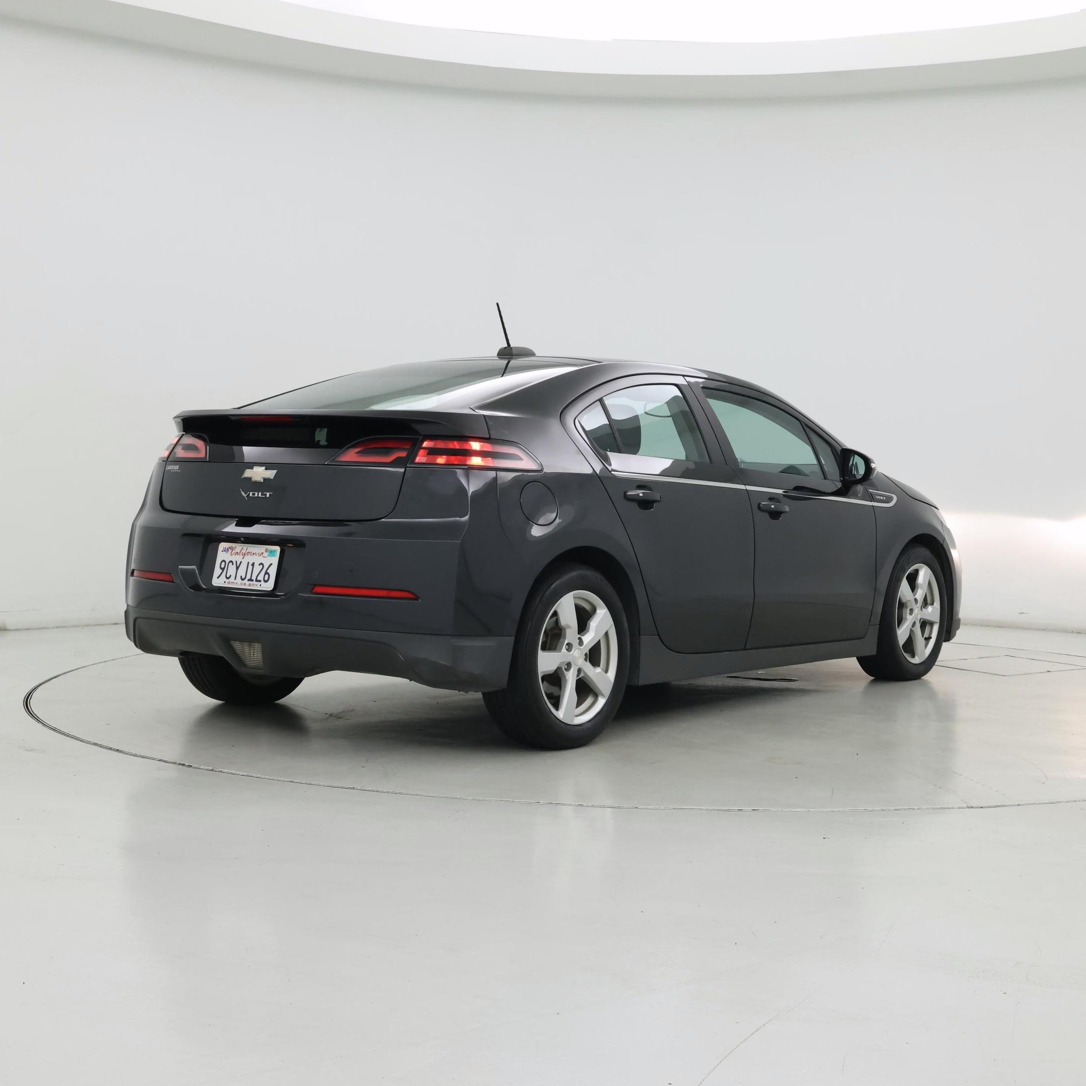 Thumbnail: 2015 Chevrolet Volt - 8
