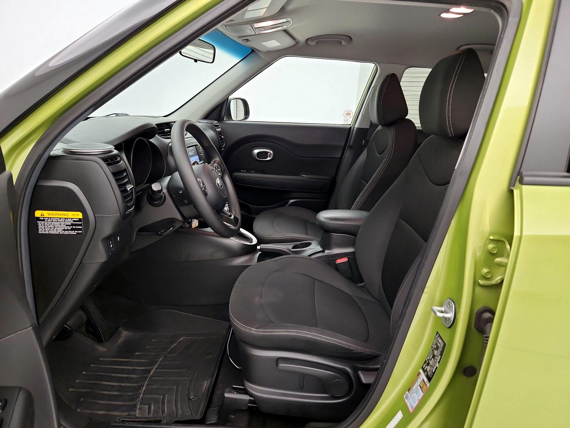 Thumbnail: 2019 Kia Soul - 11