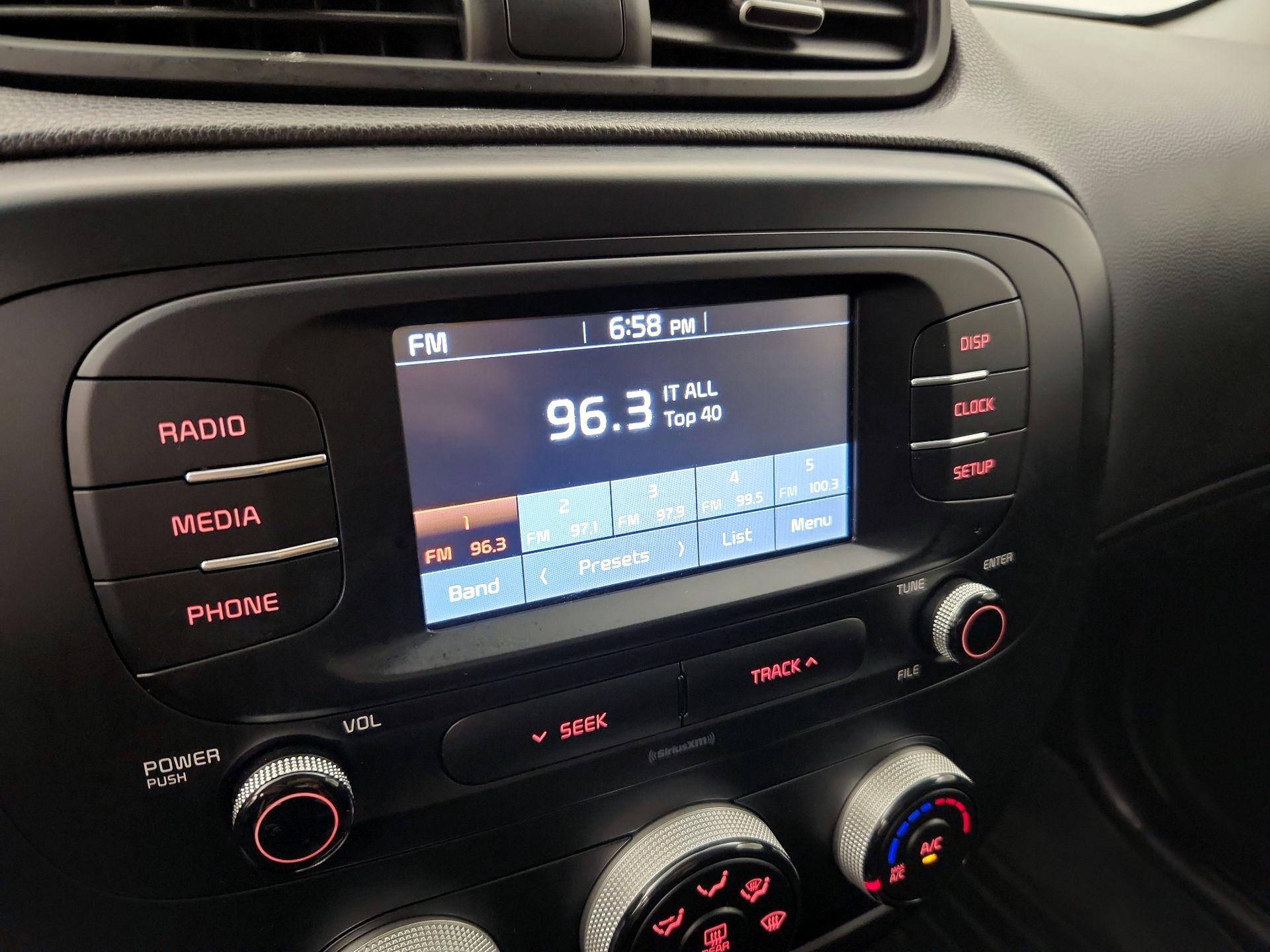 Thumbnail: 2019 Kia Soul - 15