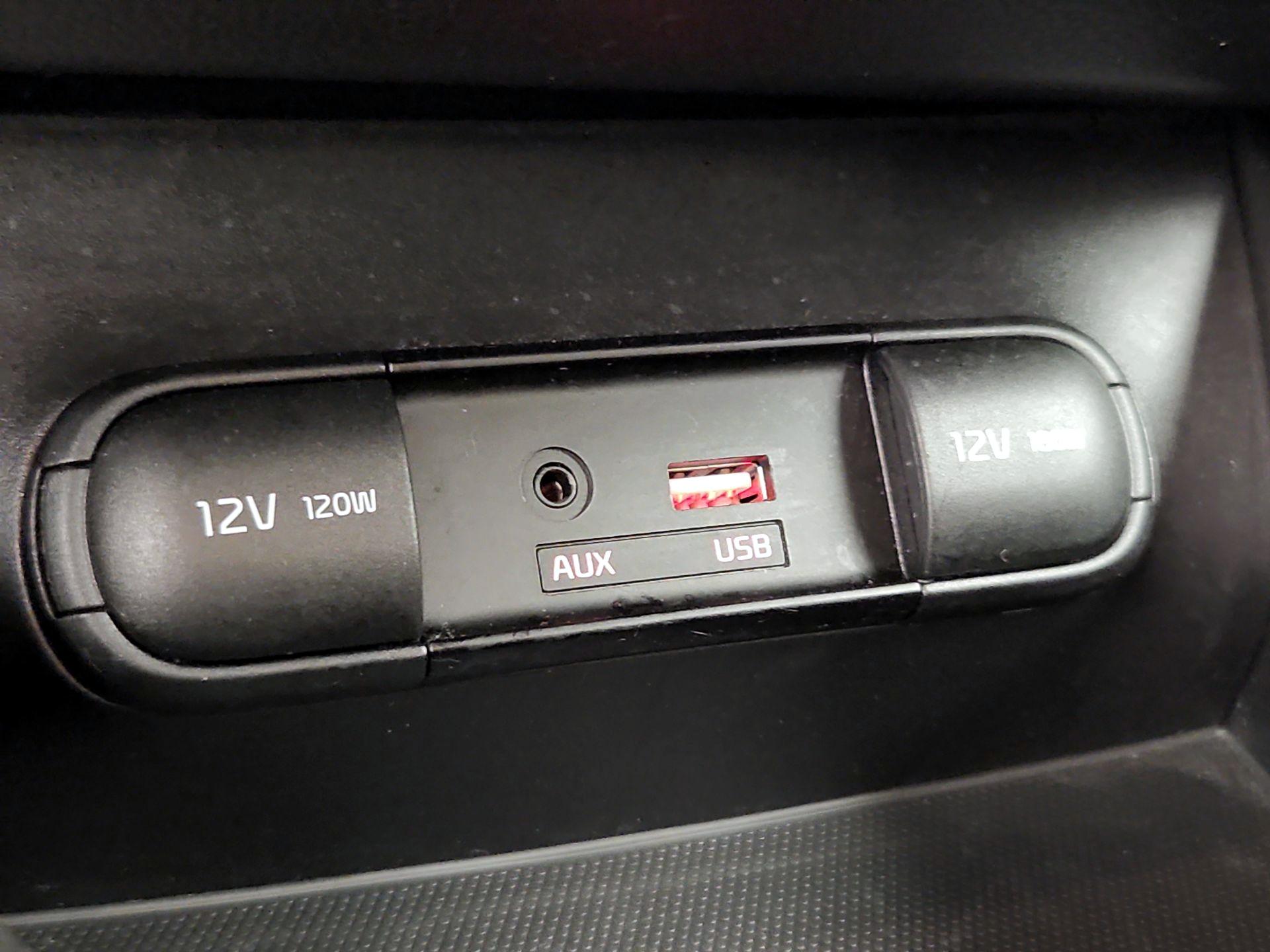 Thumbnail: 2019 Kia Soul - 18