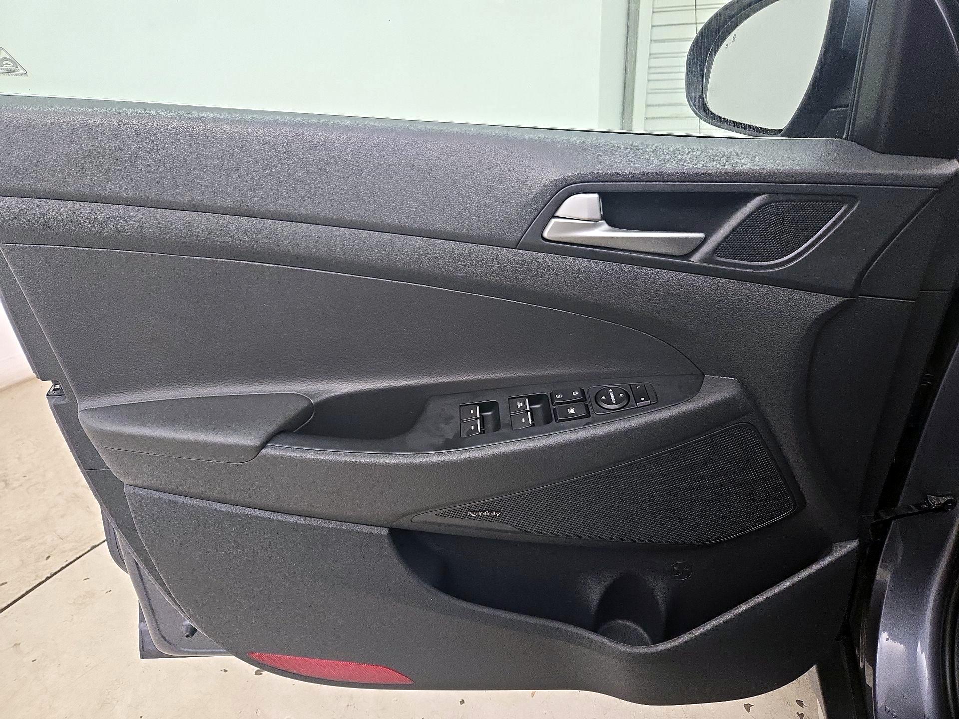 Thumbnail: 2021 Hyundai Tucson - 12