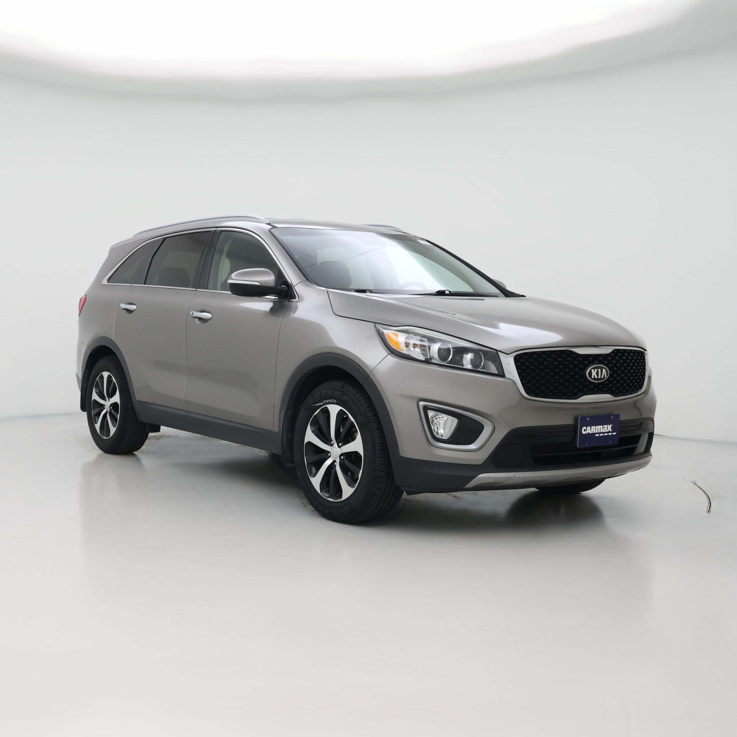 Thumbnail: 2016 Kia Sorento - 1