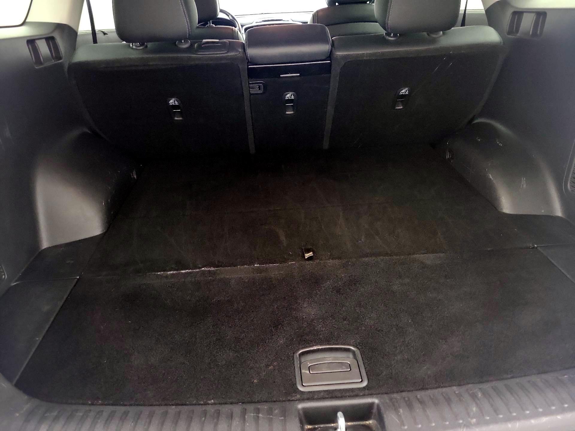 Thumbnail: 2016 Kia Sorento - 20