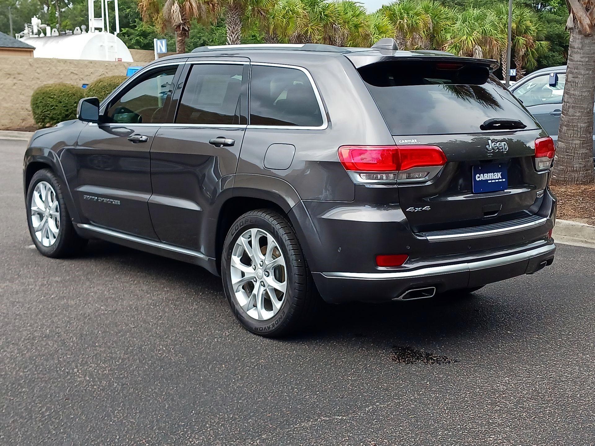 Thumbnail: 2019 Jeep Grand Cherokee - 7